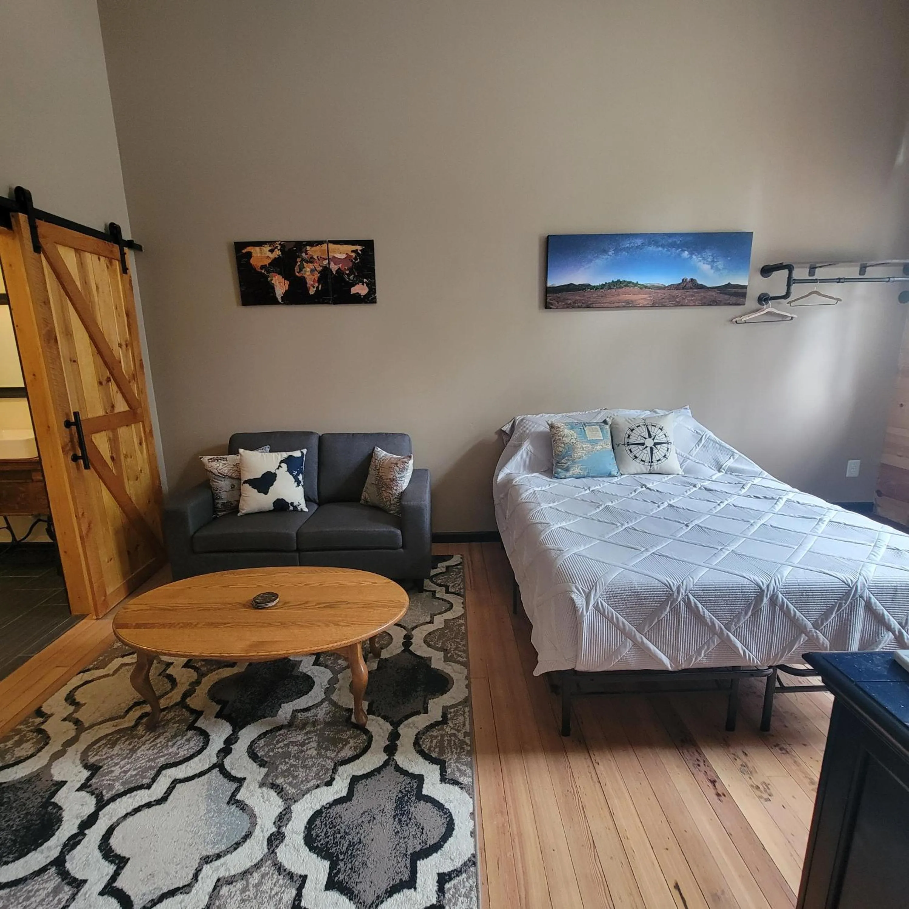 The Colburn Schoolhouse - Geography suite