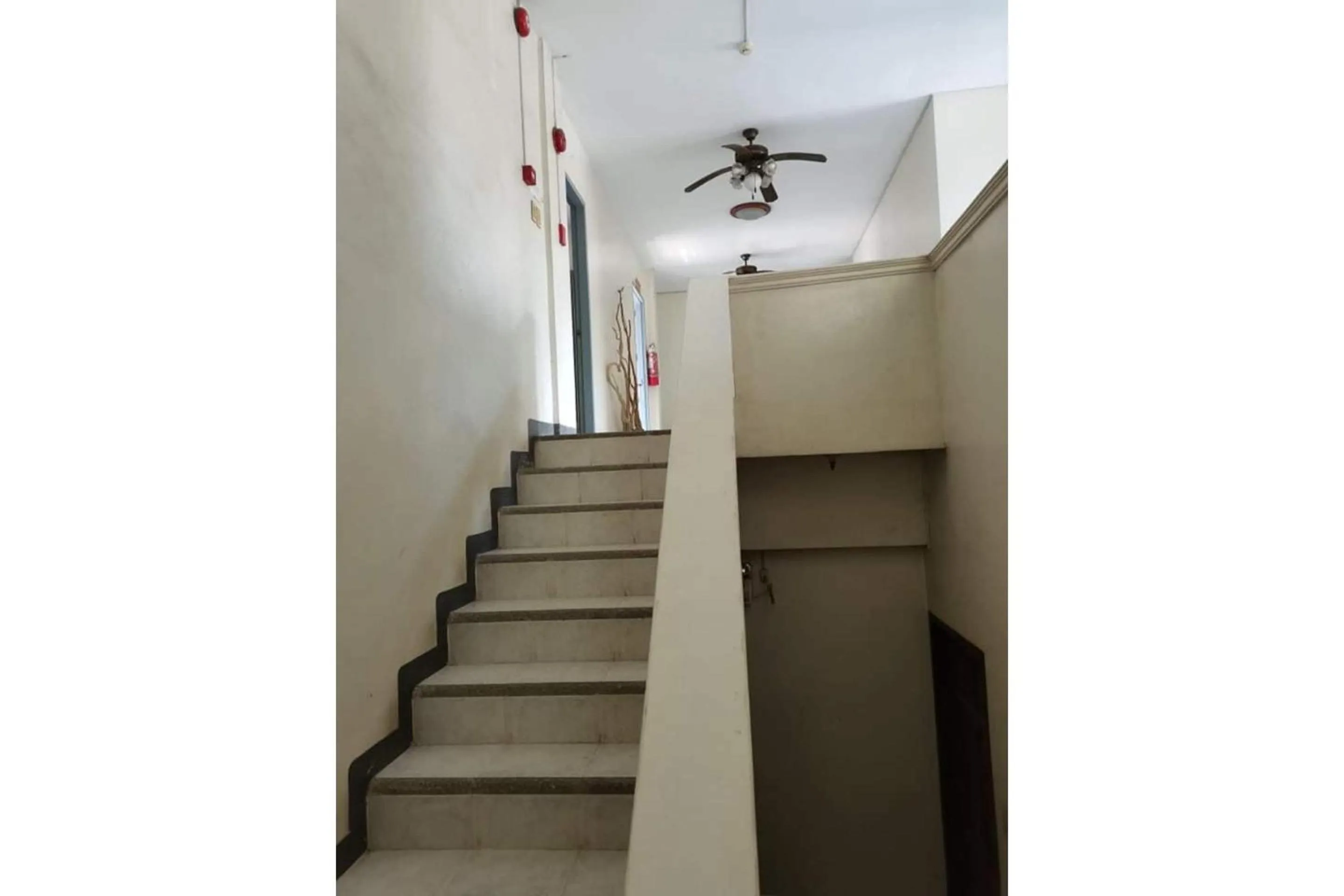 Lobby or reception in OYO 799 Ddd Habitat Iloilo