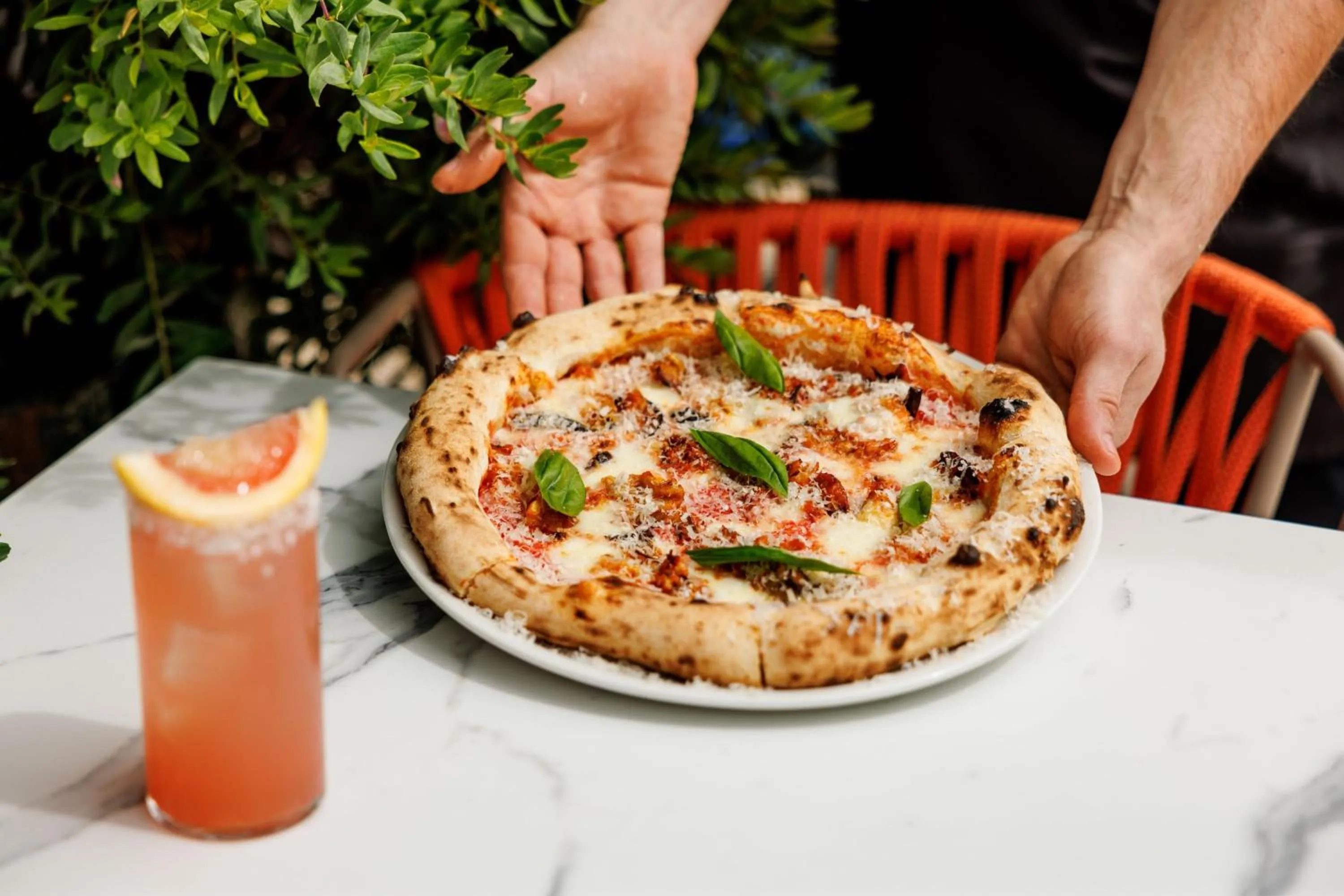 Restaurant/places to eat in W Rome