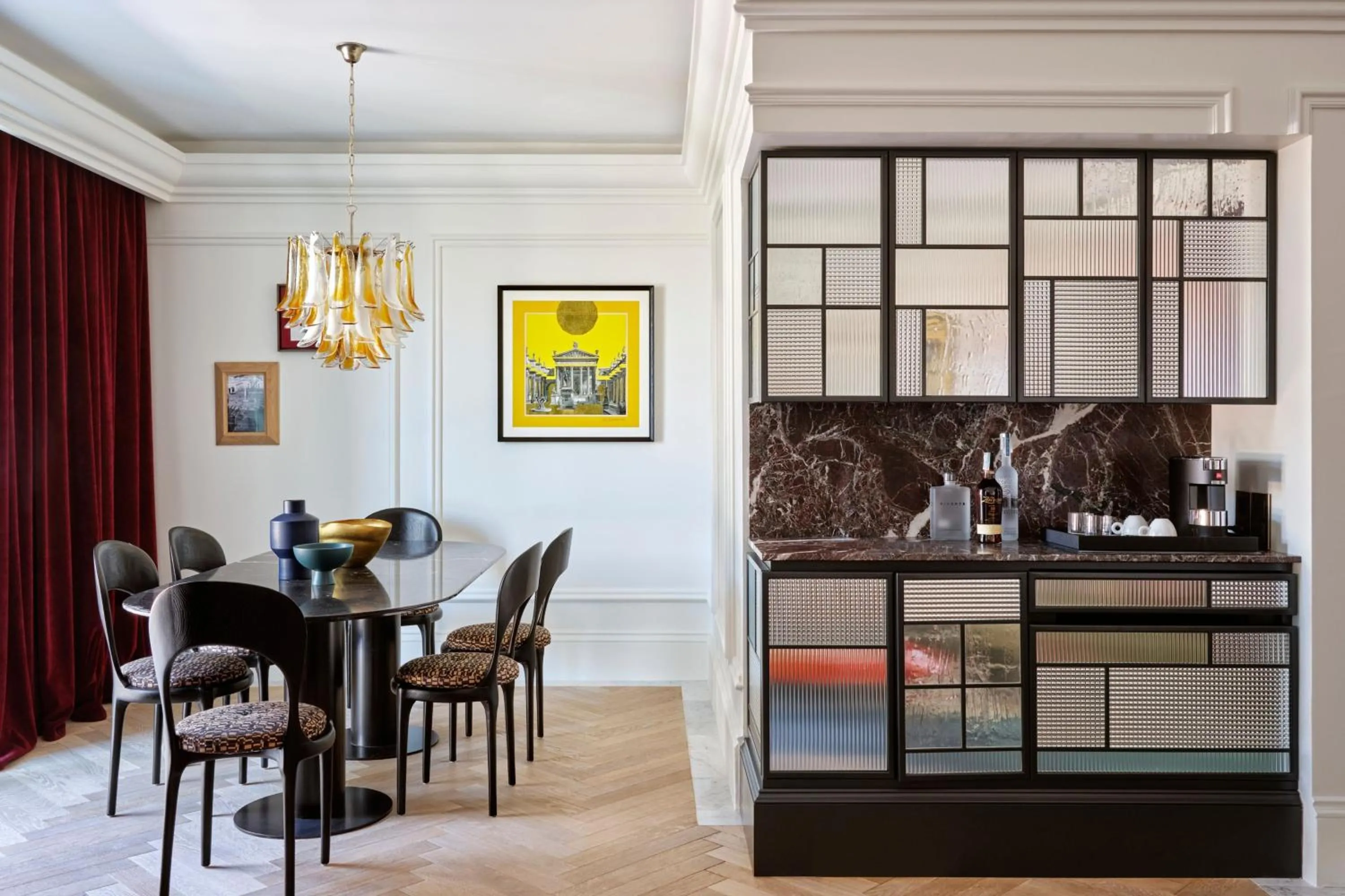 Living room in W Rome