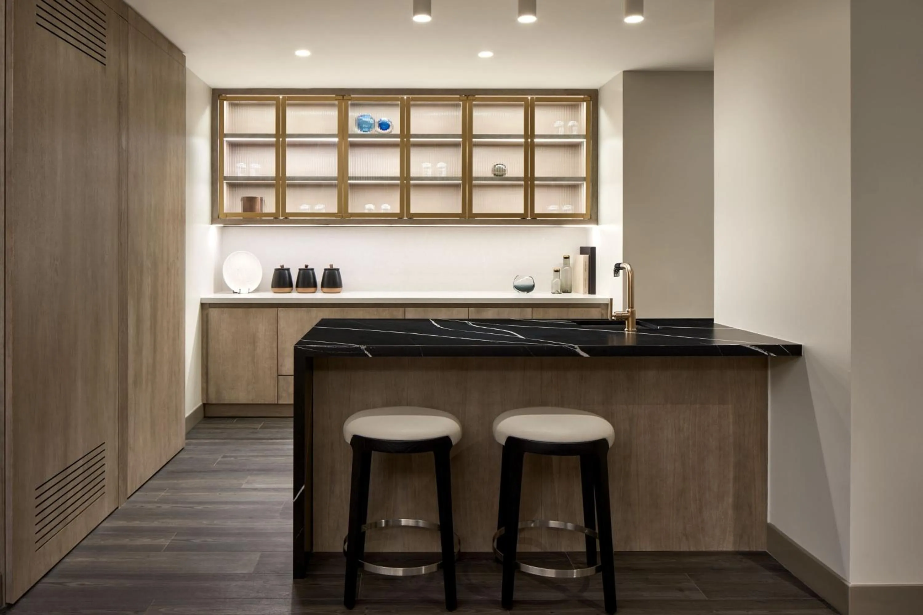 Kitchen or kitchenette in Marriott Bethesda Downtown at Marriott HQ