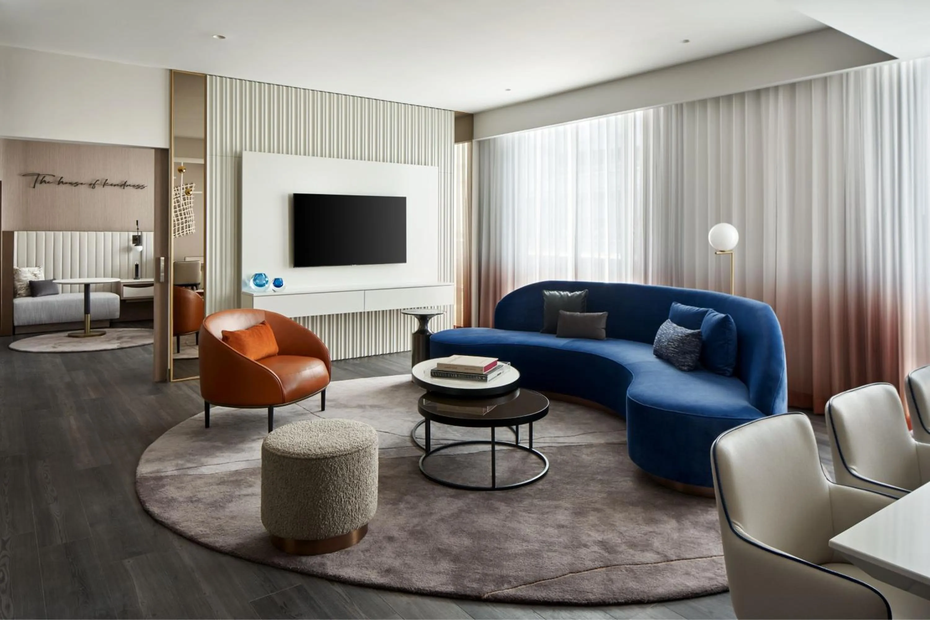 Living room in Marriott Bethesda Downtown at Marriott HQ