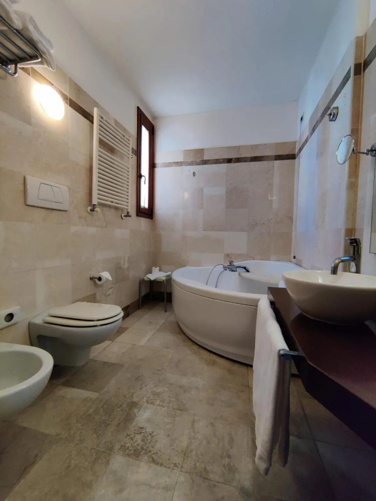 Bathroom in HOTEL DUCA D'AOSTA