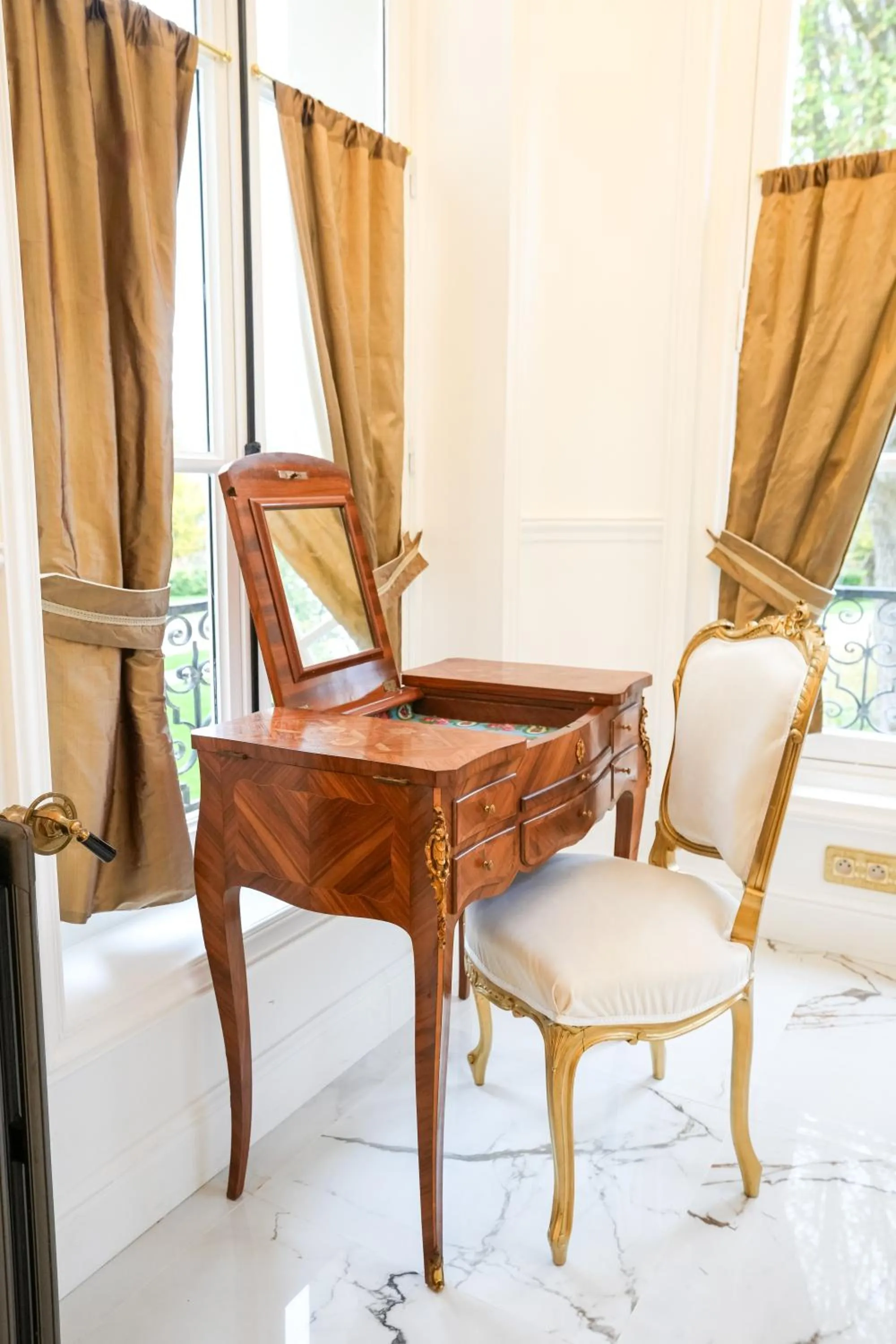 Le Château d Hardricourt