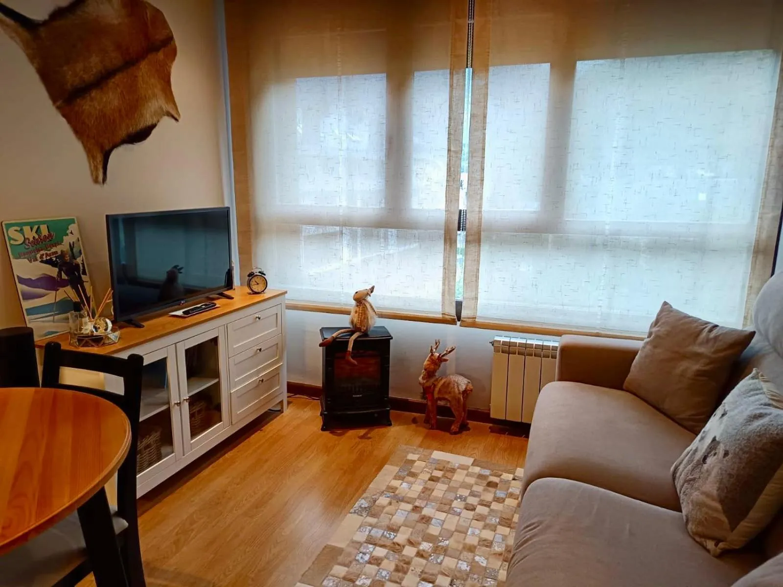 Living room in VIELHA XVI