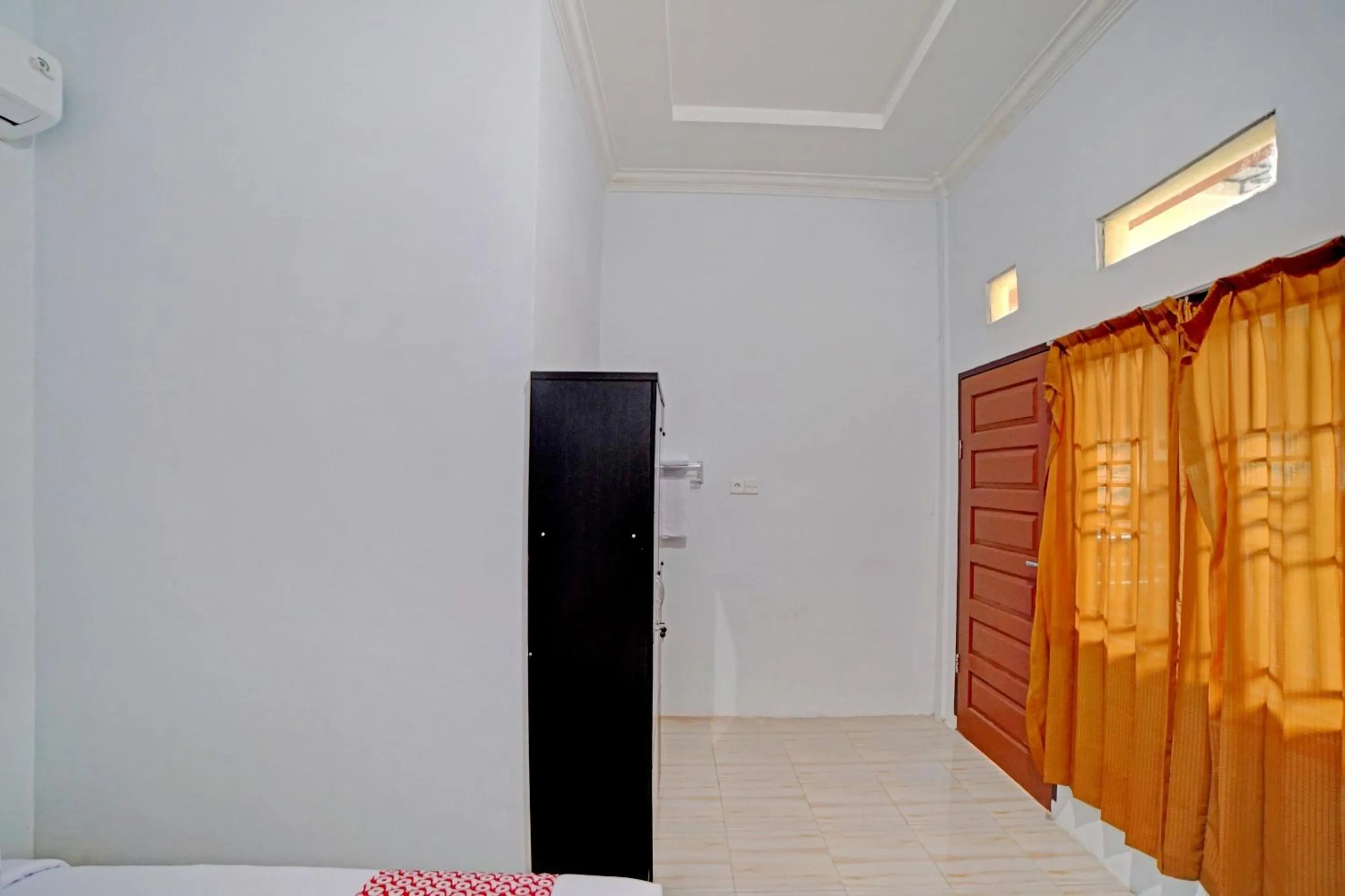 Bedroom in Hotel O Madina Residence Syariah