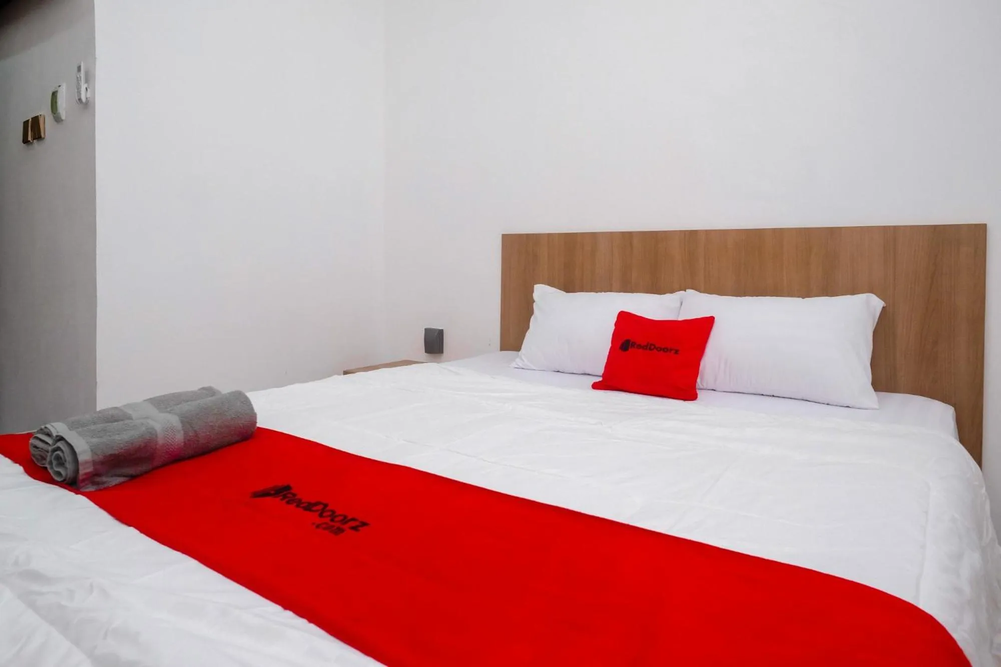 Bed in RedDoorz near Sleman City Hall Yogyakarta