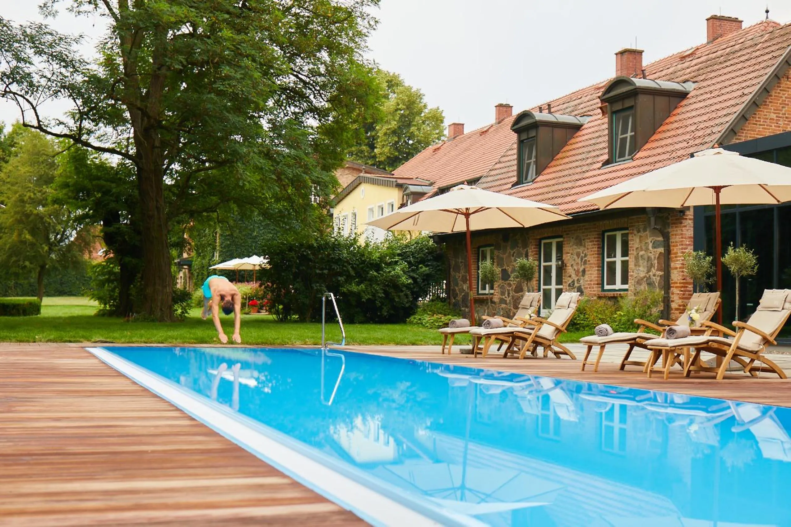 Swimming pool in Relais & Châteaux Gutshaus Stolpe