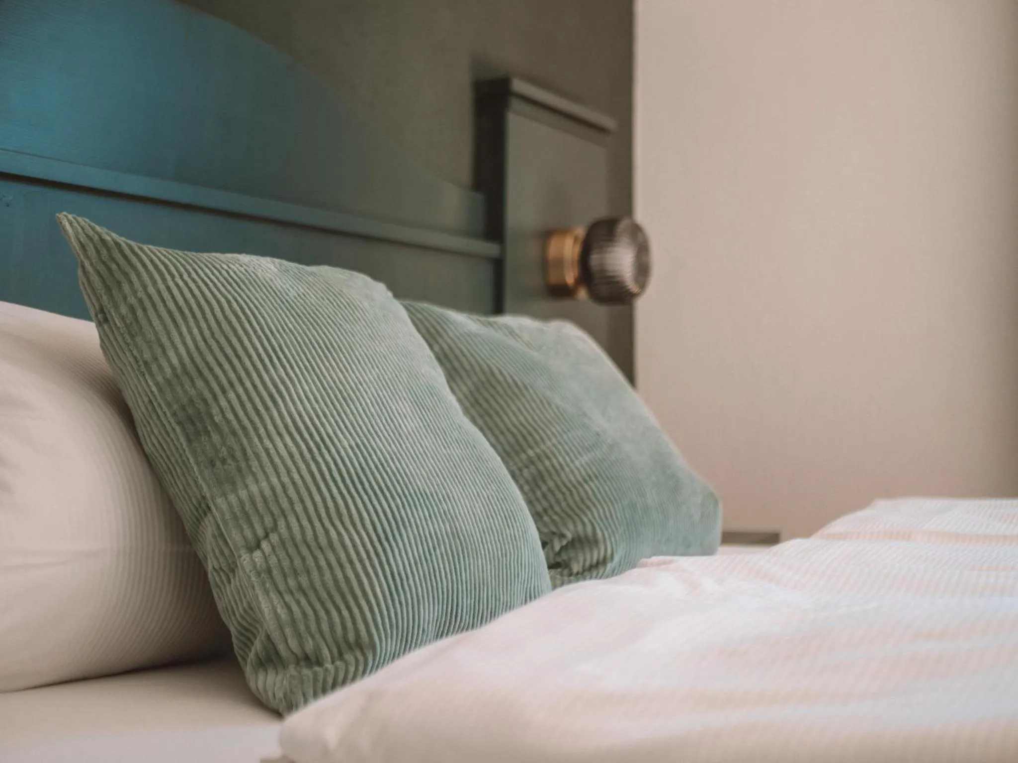 Photo of the whole room, Bed in LEDA AM ECK