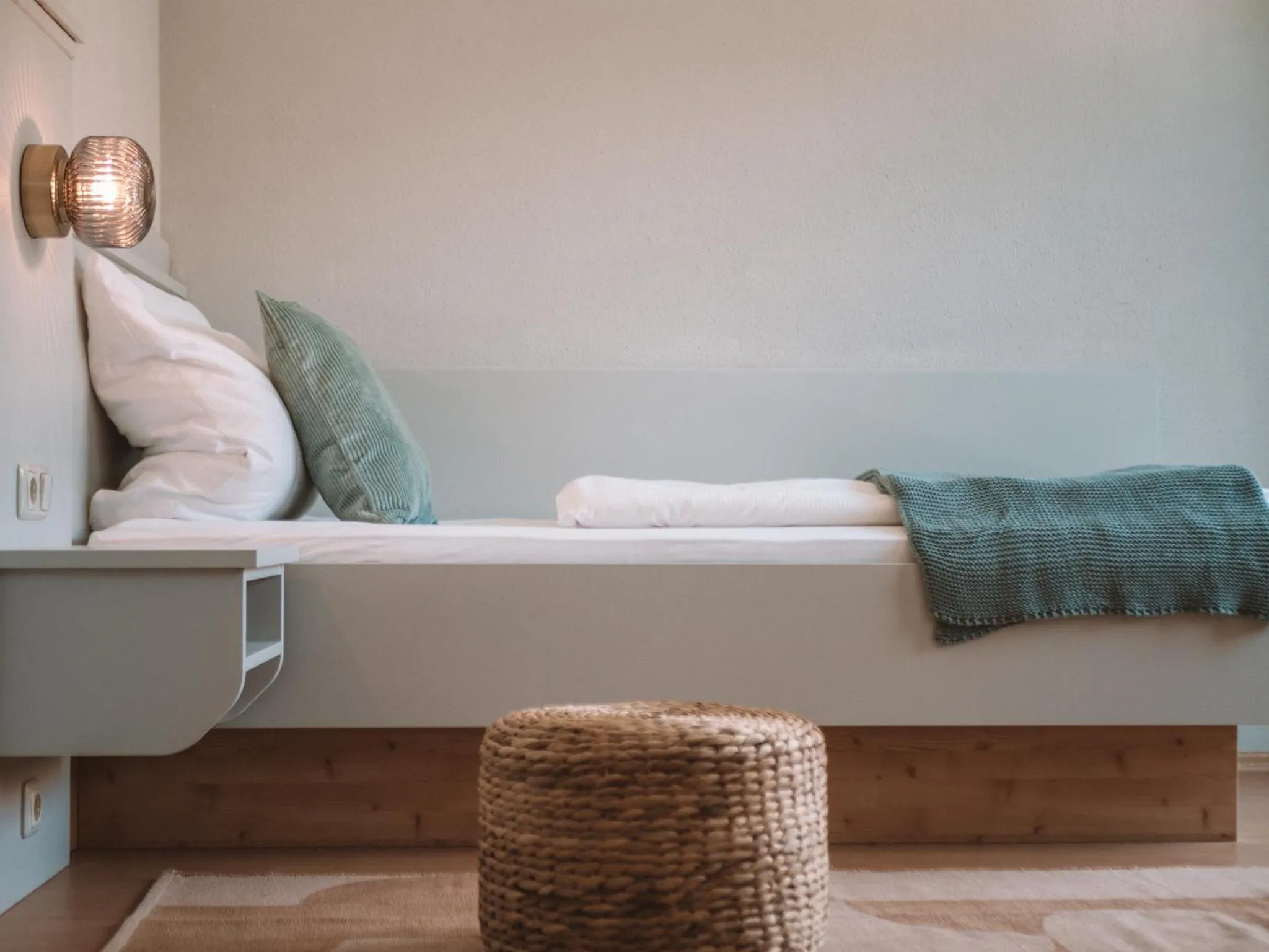 Photo of the whole room, Bed in LEDA AM ECK