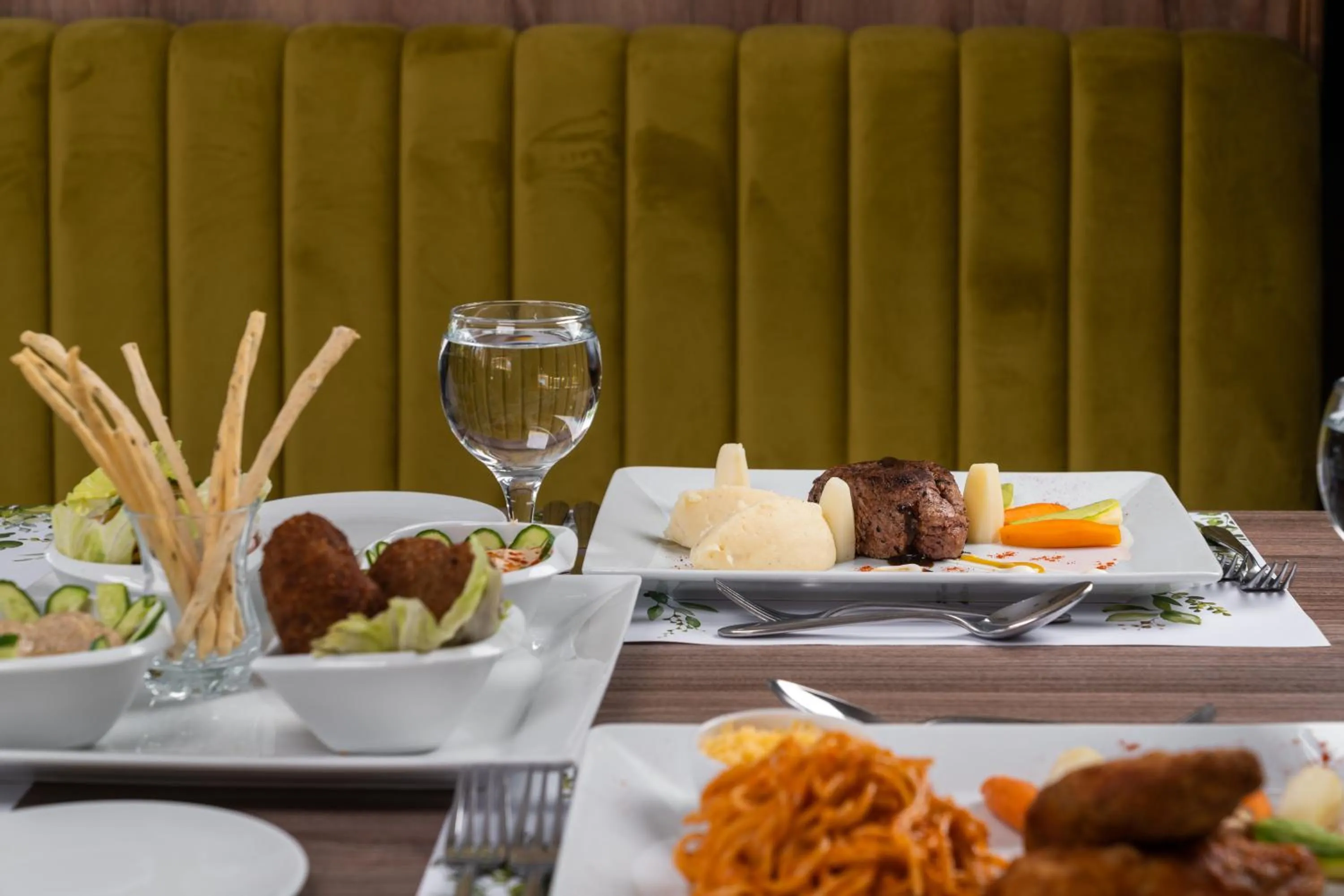 Rhactus Hotel, New Alamein