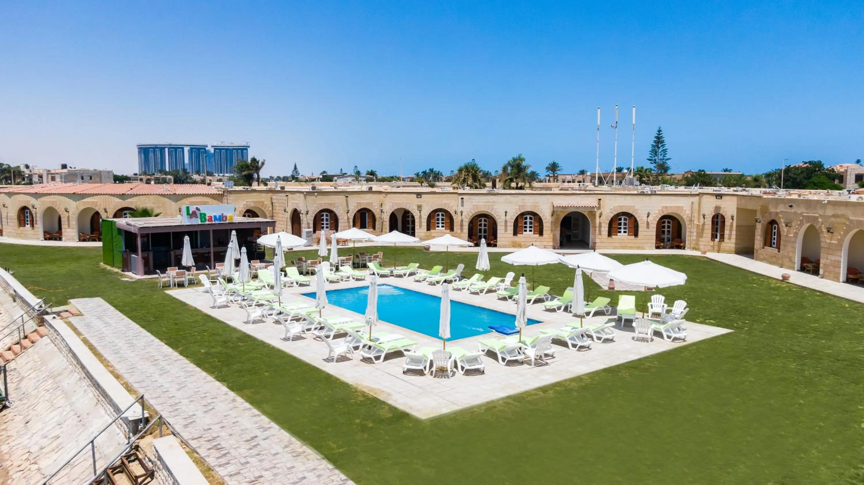 Golden Lake Marina Hotel