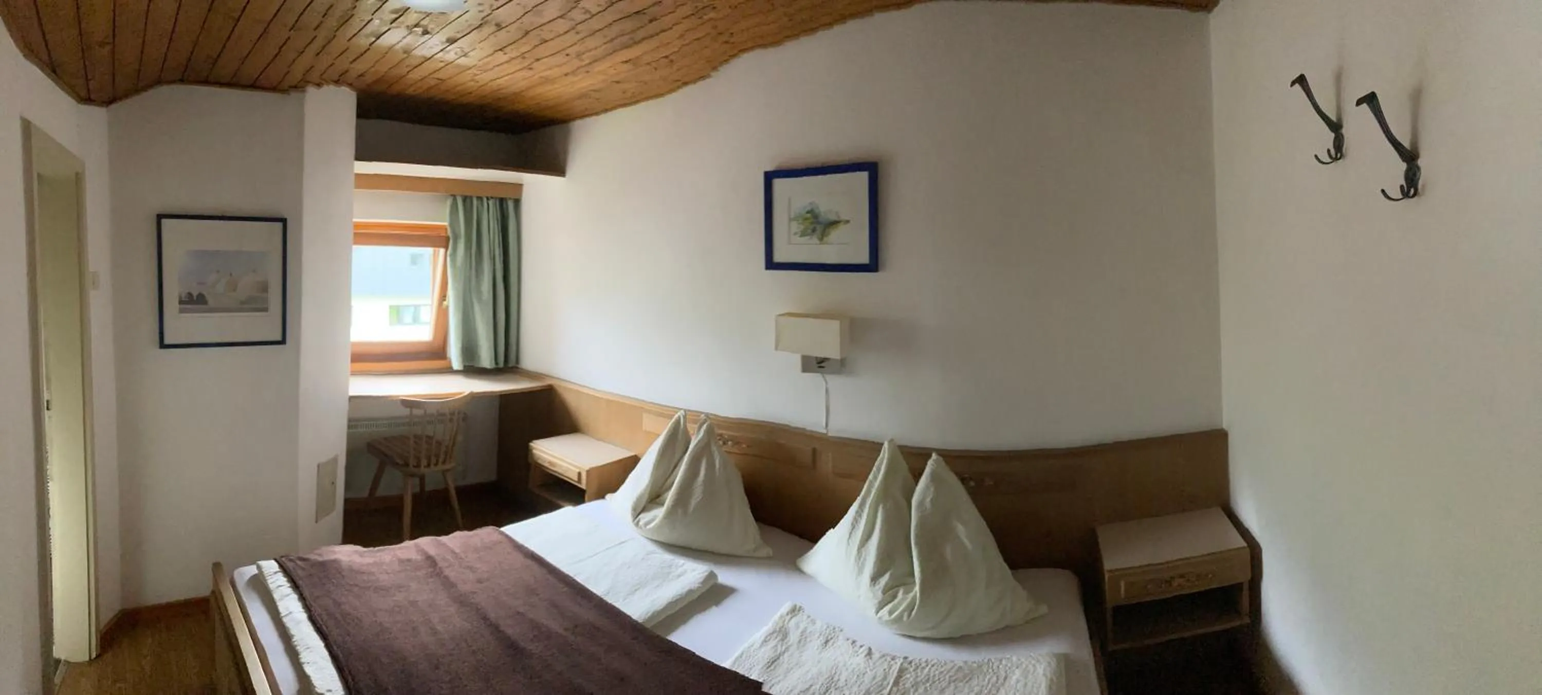 Bed in Garni Guflhof