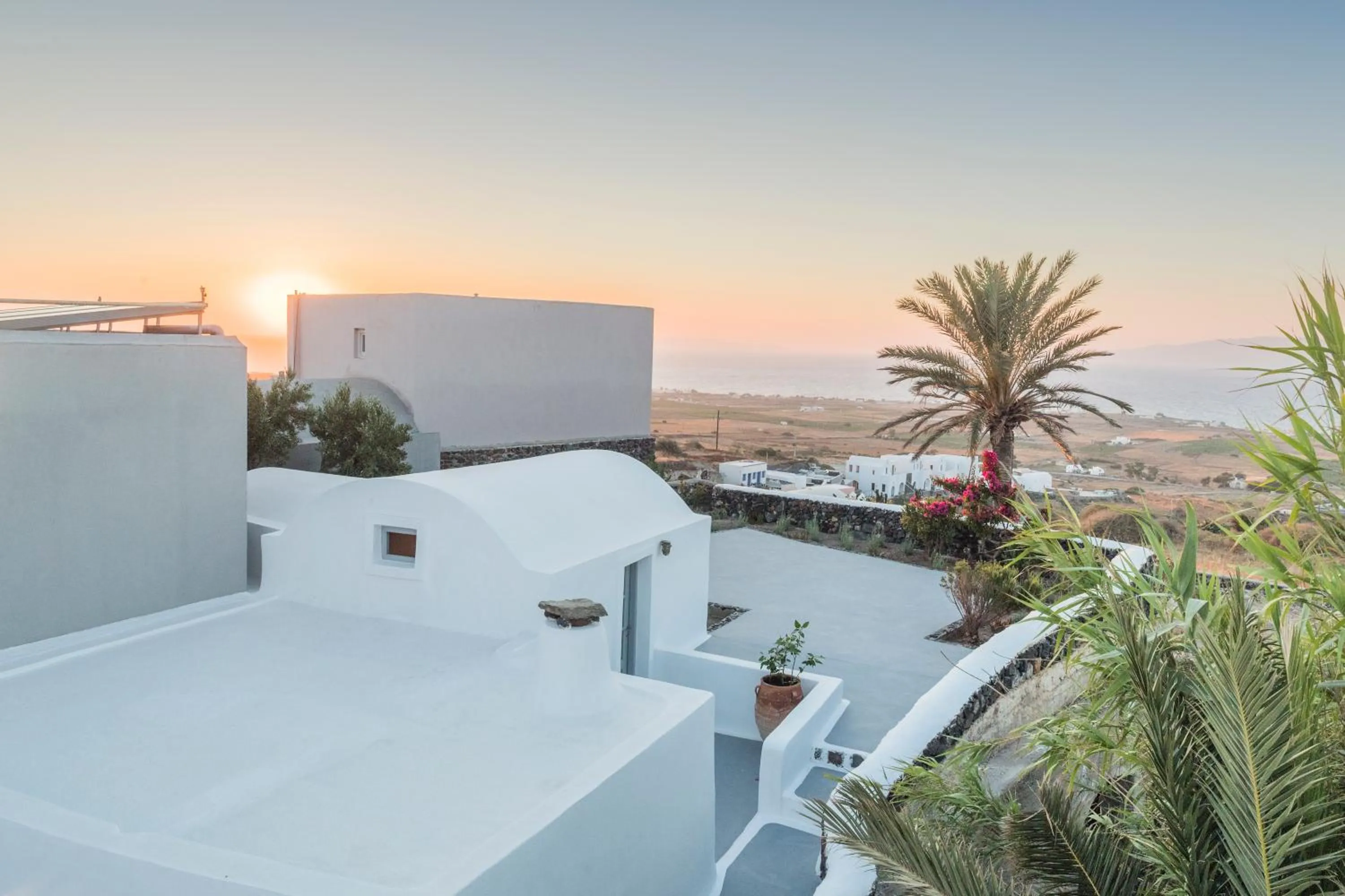 Balcony/Terrace in AQUA SERENITY LUXURY SUITES SANTORINI