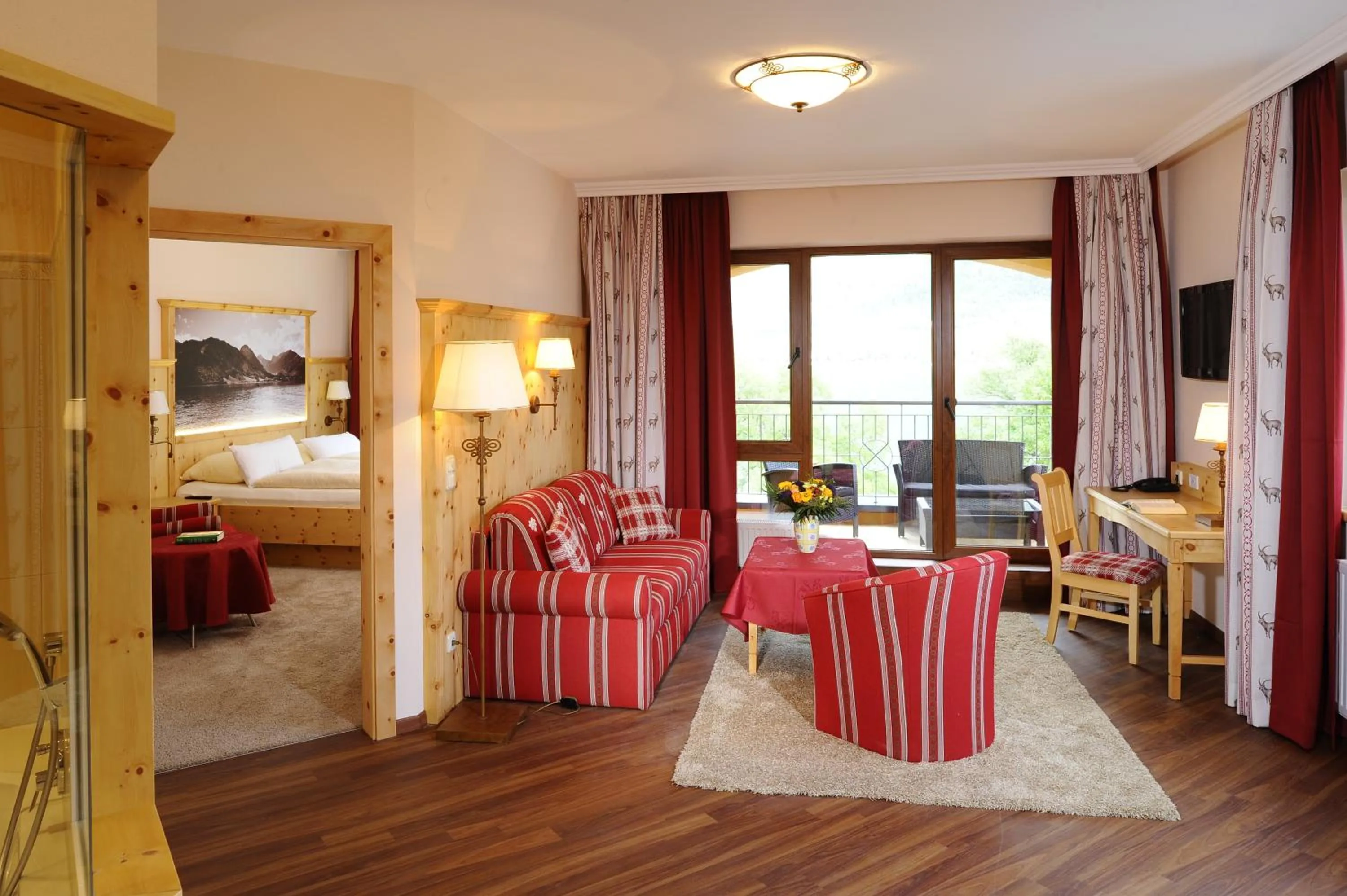 Decorative detail, Bed in Hotel Post am See