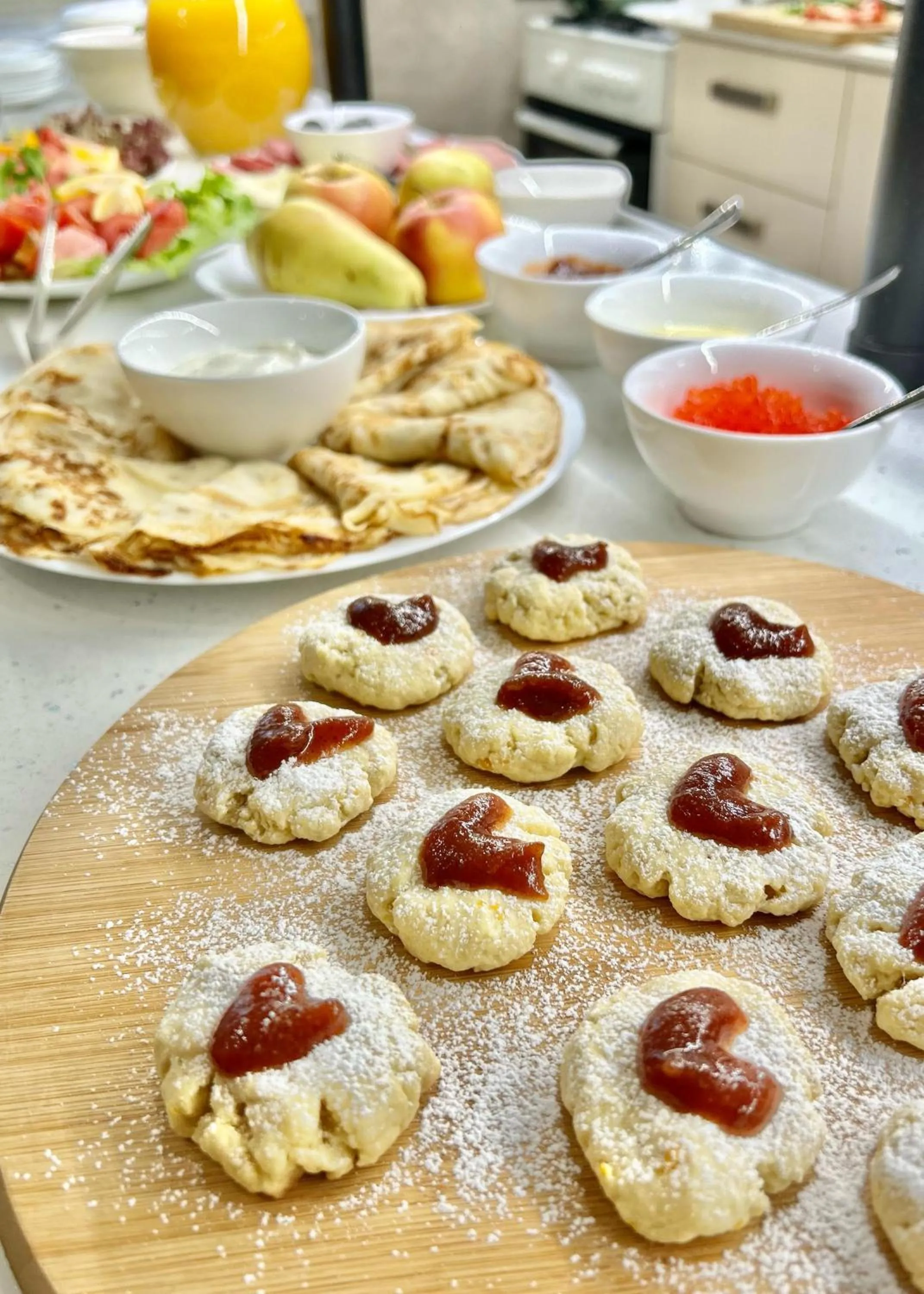 Breakfast in Monument1880