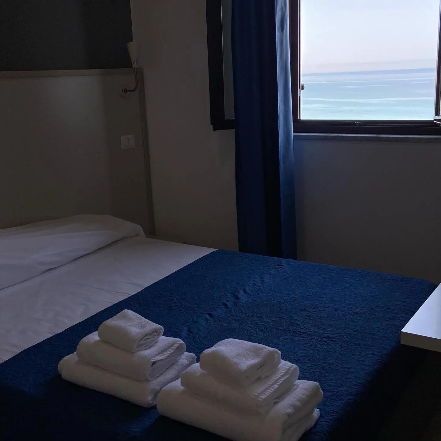 Sea view, Bed in B&B Laudato Sii Tropea