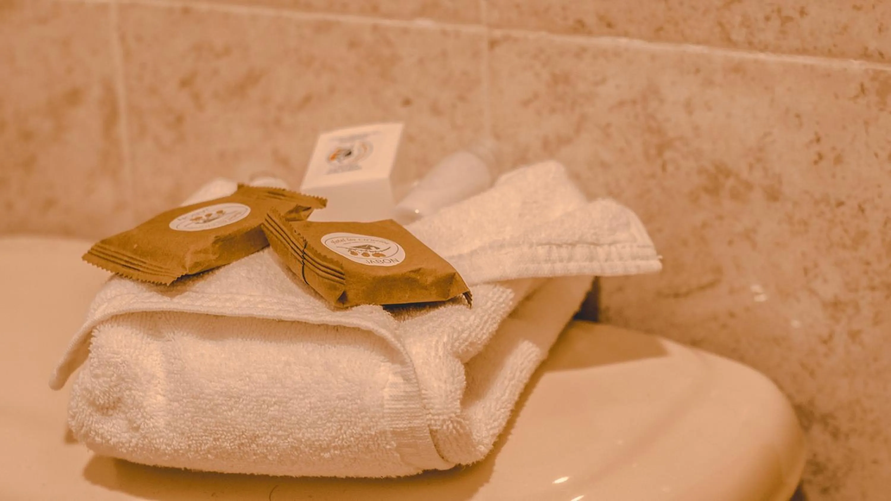 Shower in Los Ciruelos Oaxaca