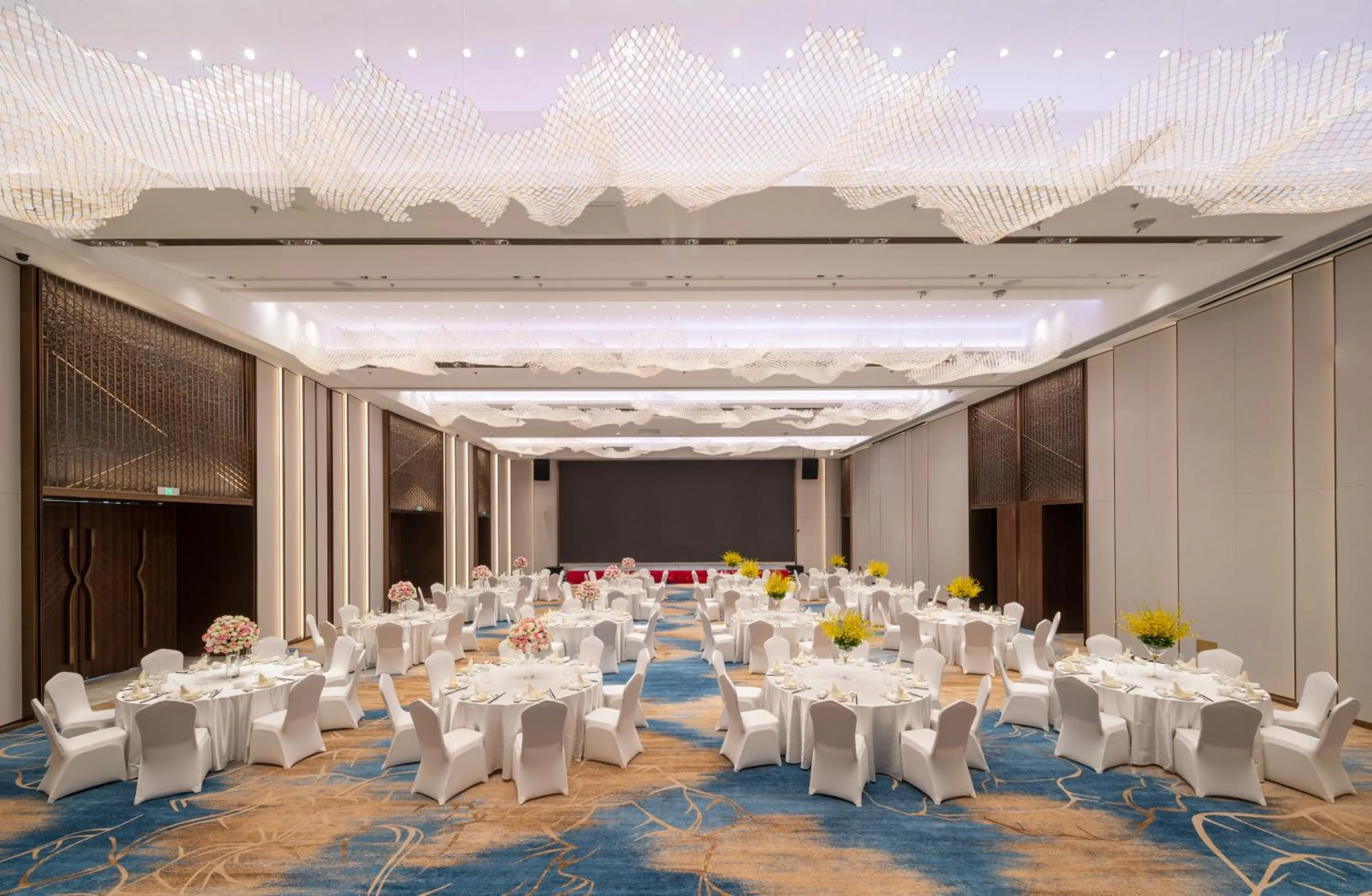 Banquet/Function facilities in Radisson Collection Resort Nanjing