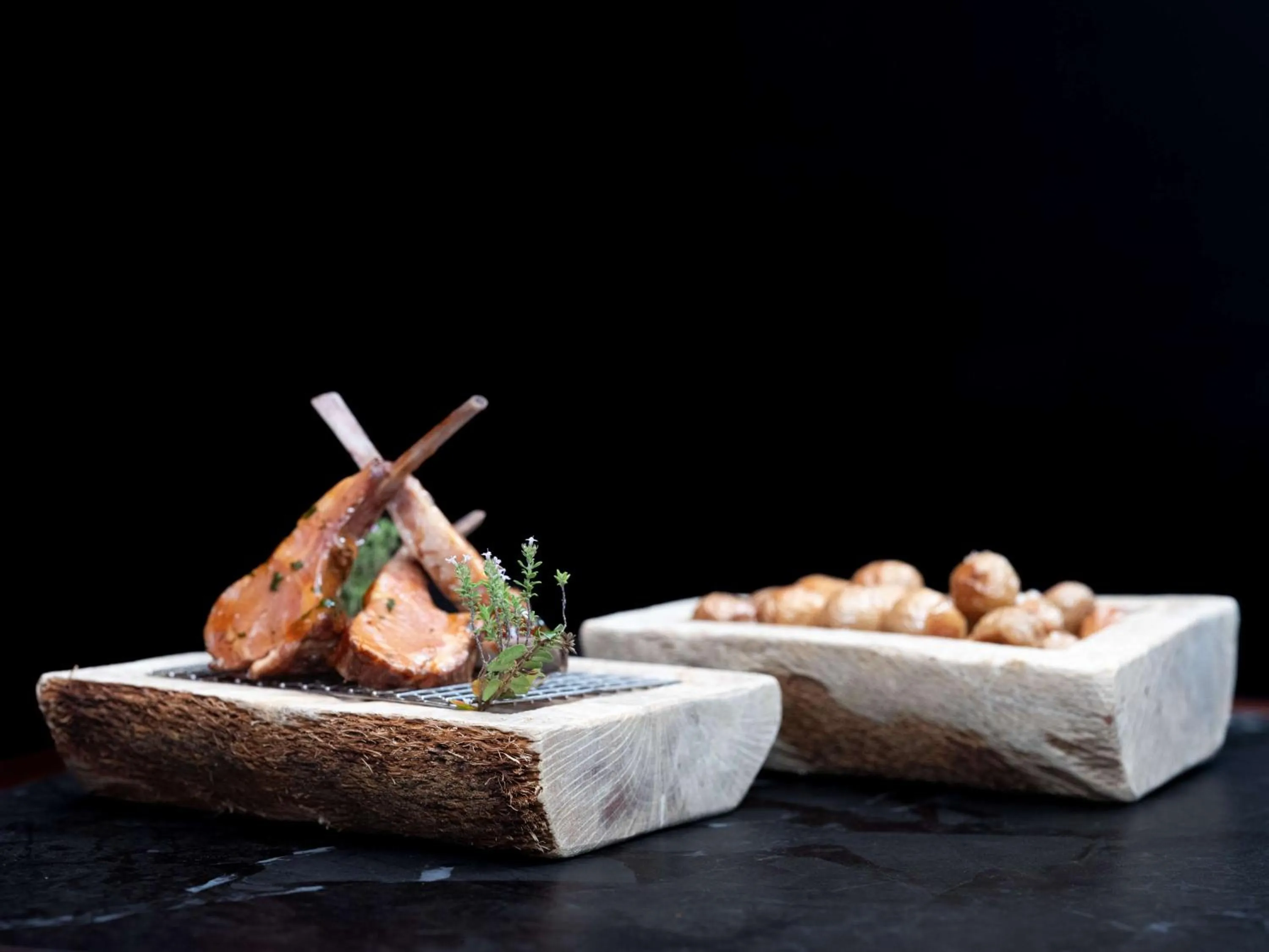 Restaurant/places to eat in Radisson Collection Bilbao