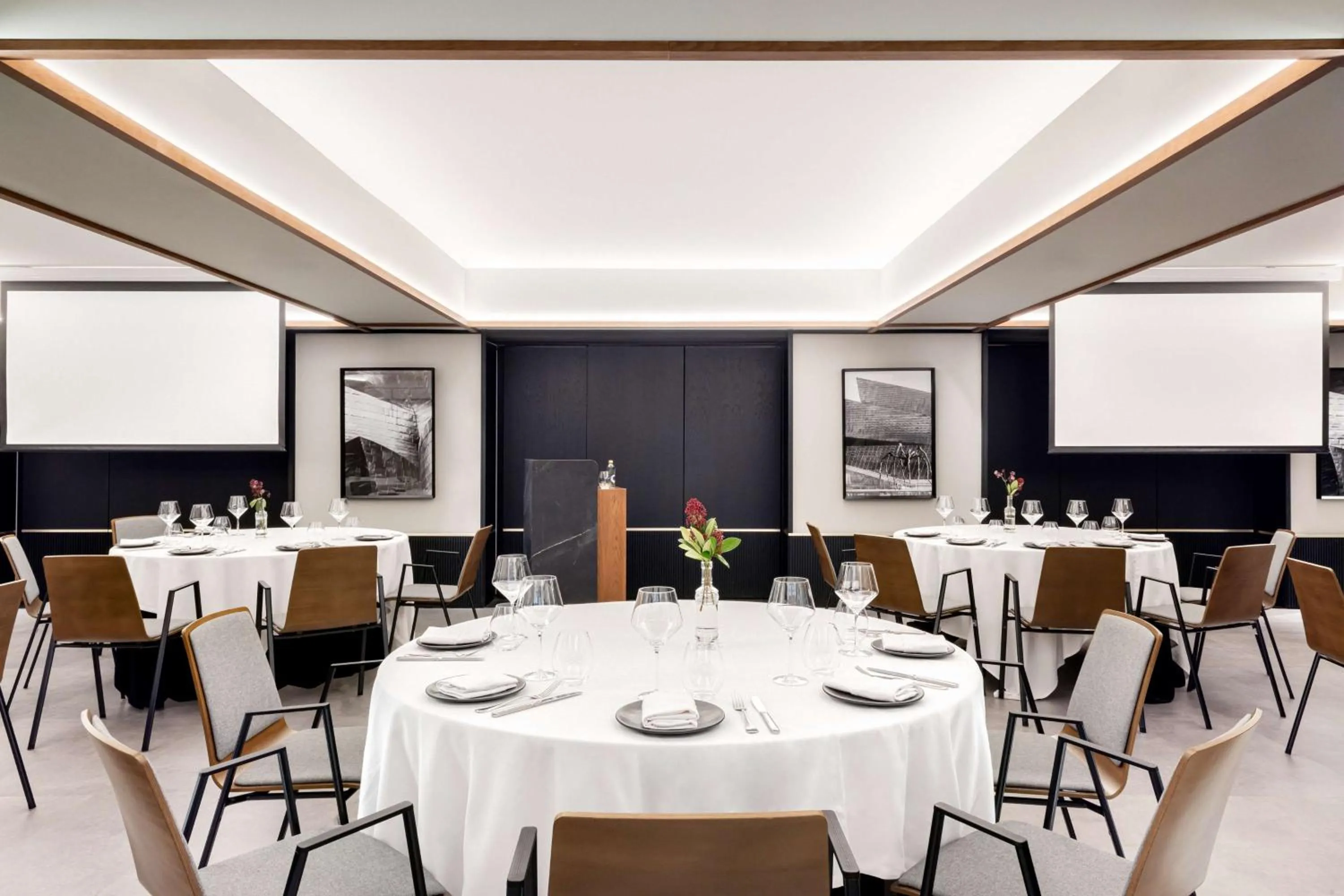 Meeting/conference room in Radisson Collection Bilbao