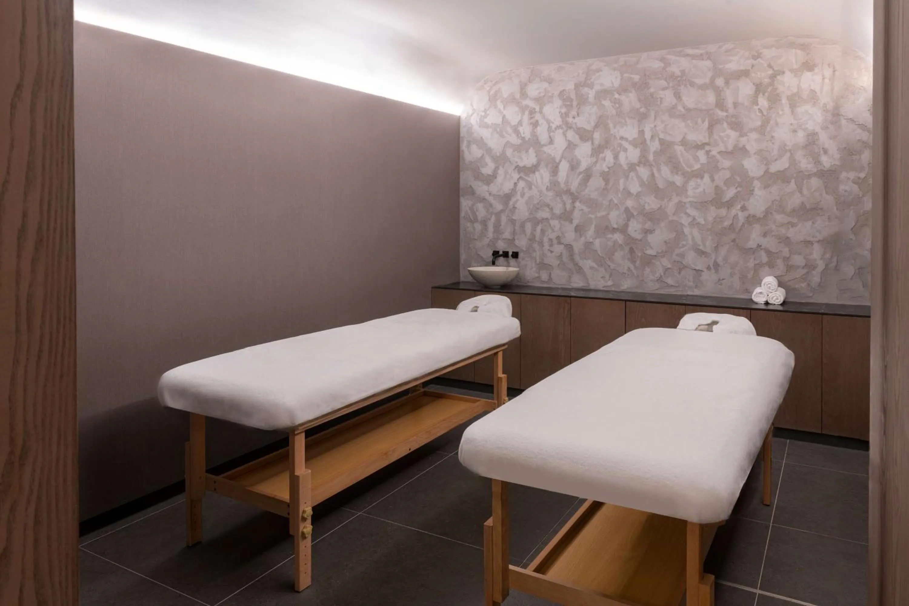 Spa and wellness centre/facilities in Radisson Collection Bilbao