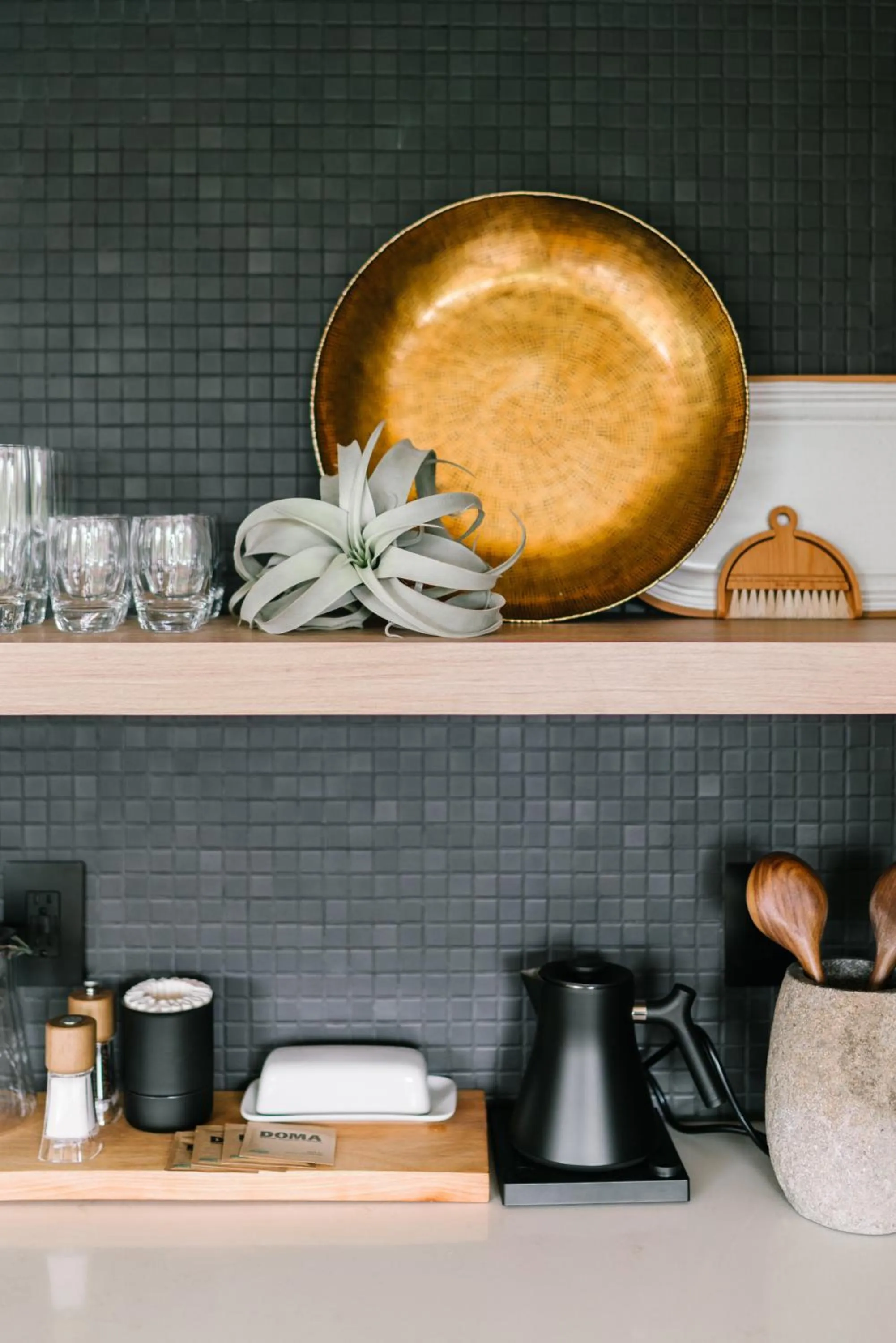 Kitchen or kitchenette in Gravity Haus Moab