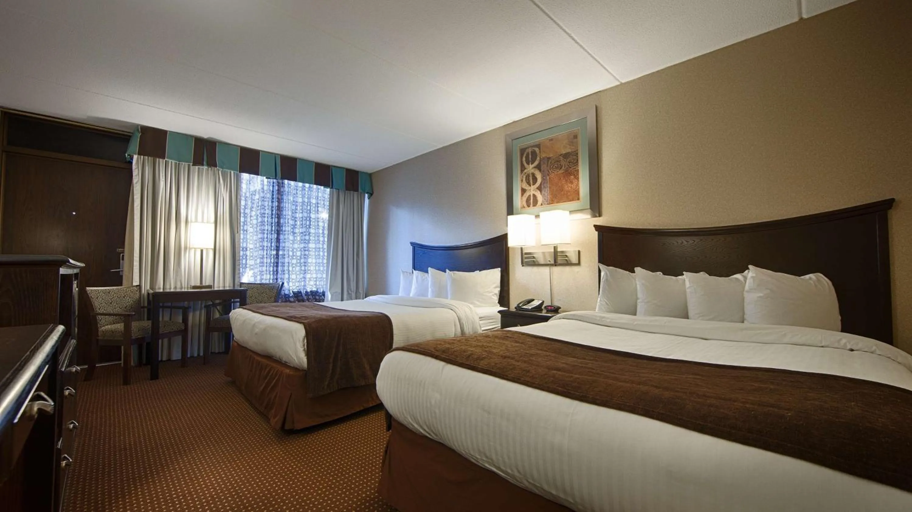 Photo of the whole room, Bed in Albany Airport Inn