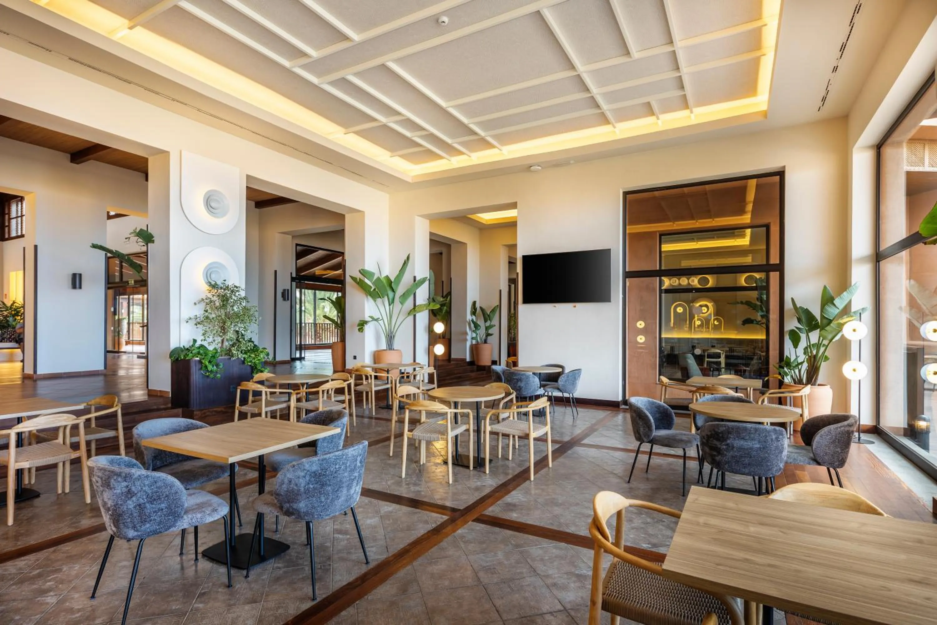 Lounge or bar in Barceló Tenerife Royal Level