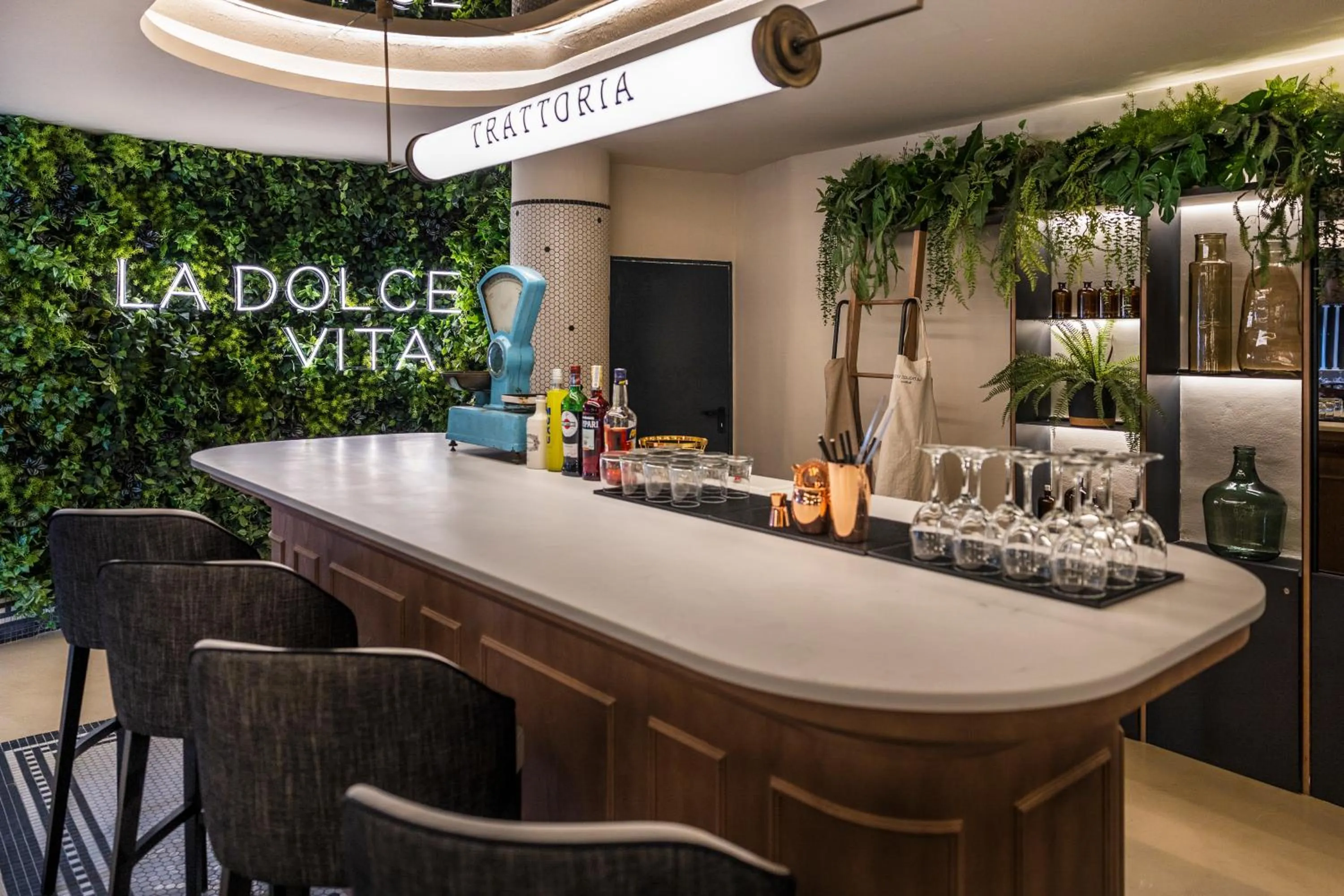 Restaurant/places to eat in Barceló Tenerife Royal Level