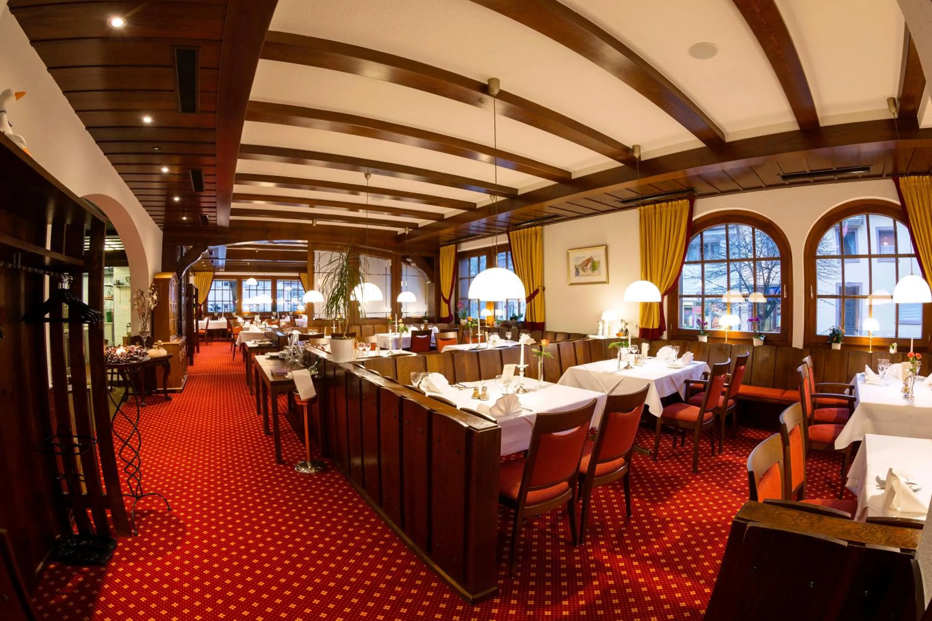 Restaurant/places to eat in Hotel Fortuna