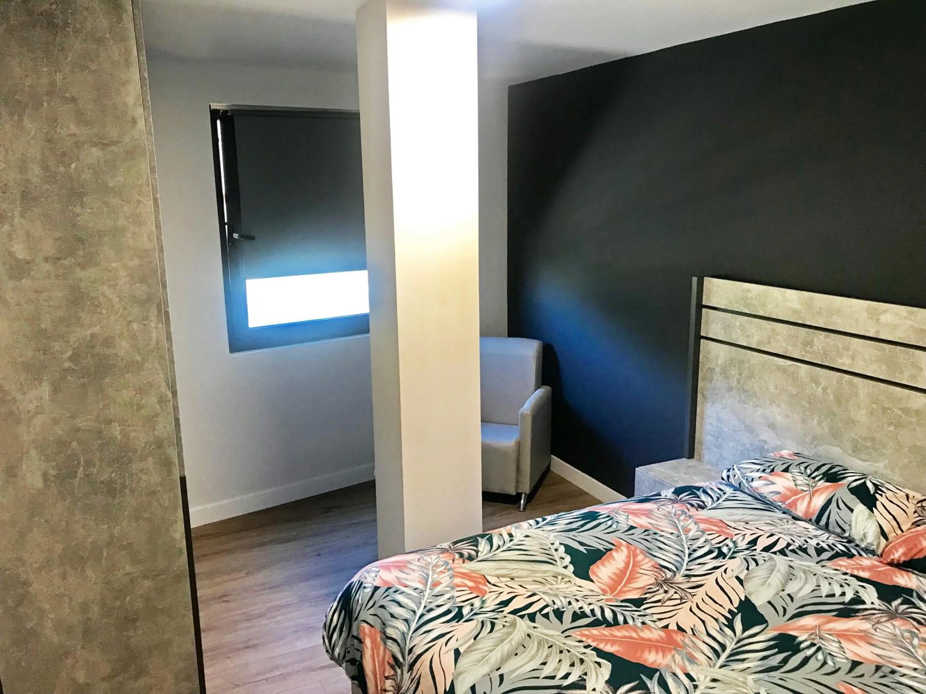 Bed in Apartamentos Santander Maliaño Suites 3000