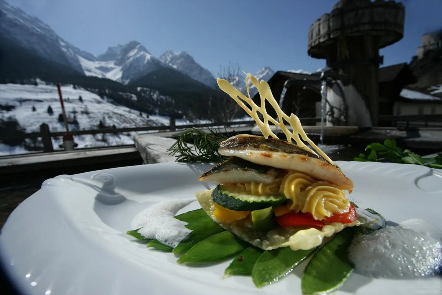 Food and drinks in Relais & Châteaux Schlosshotel Chastè - Scuol Tarasp