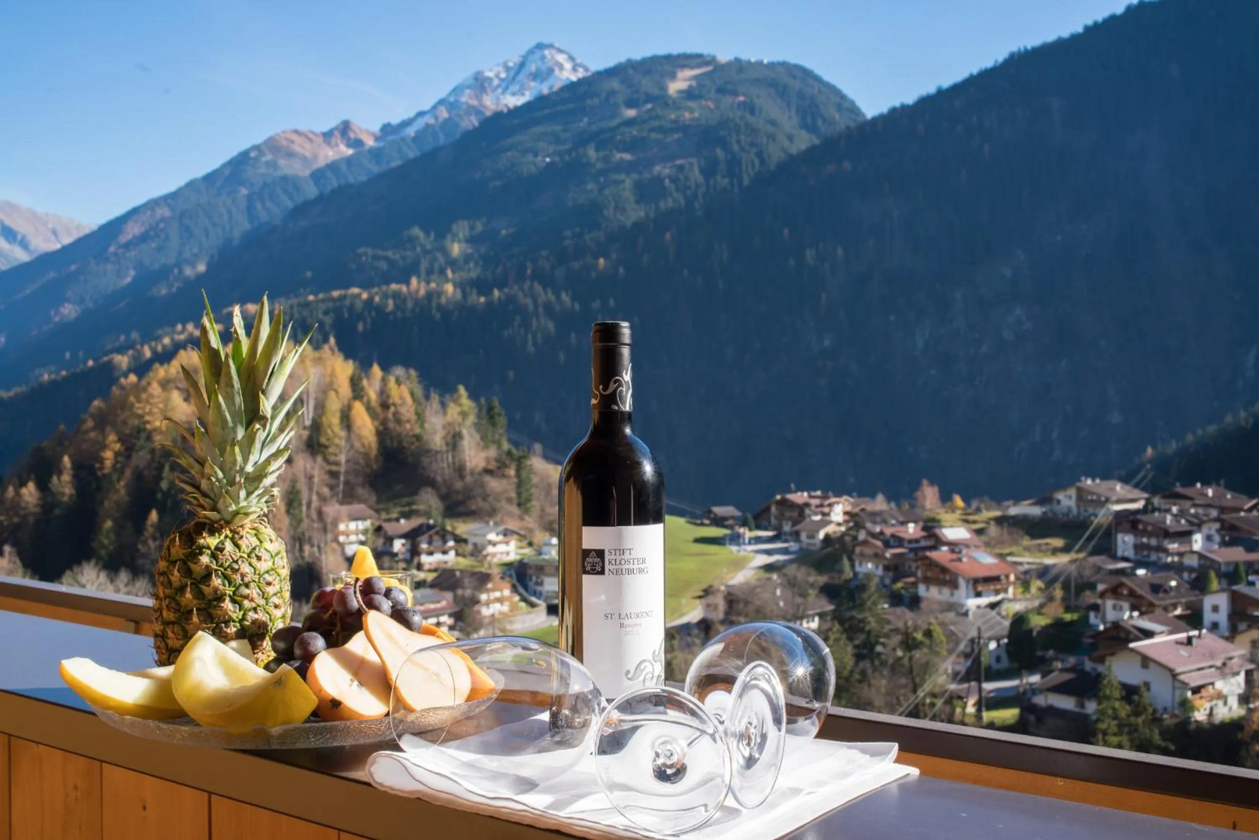 Day in Superior Hotel Persal