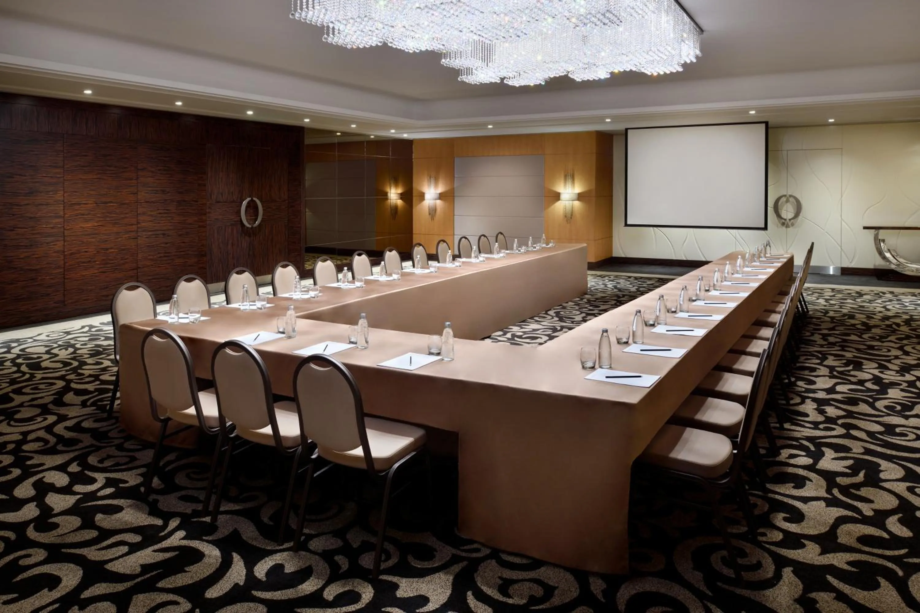 Banquet/Function facilities in Mövenpick Hotel Beirut