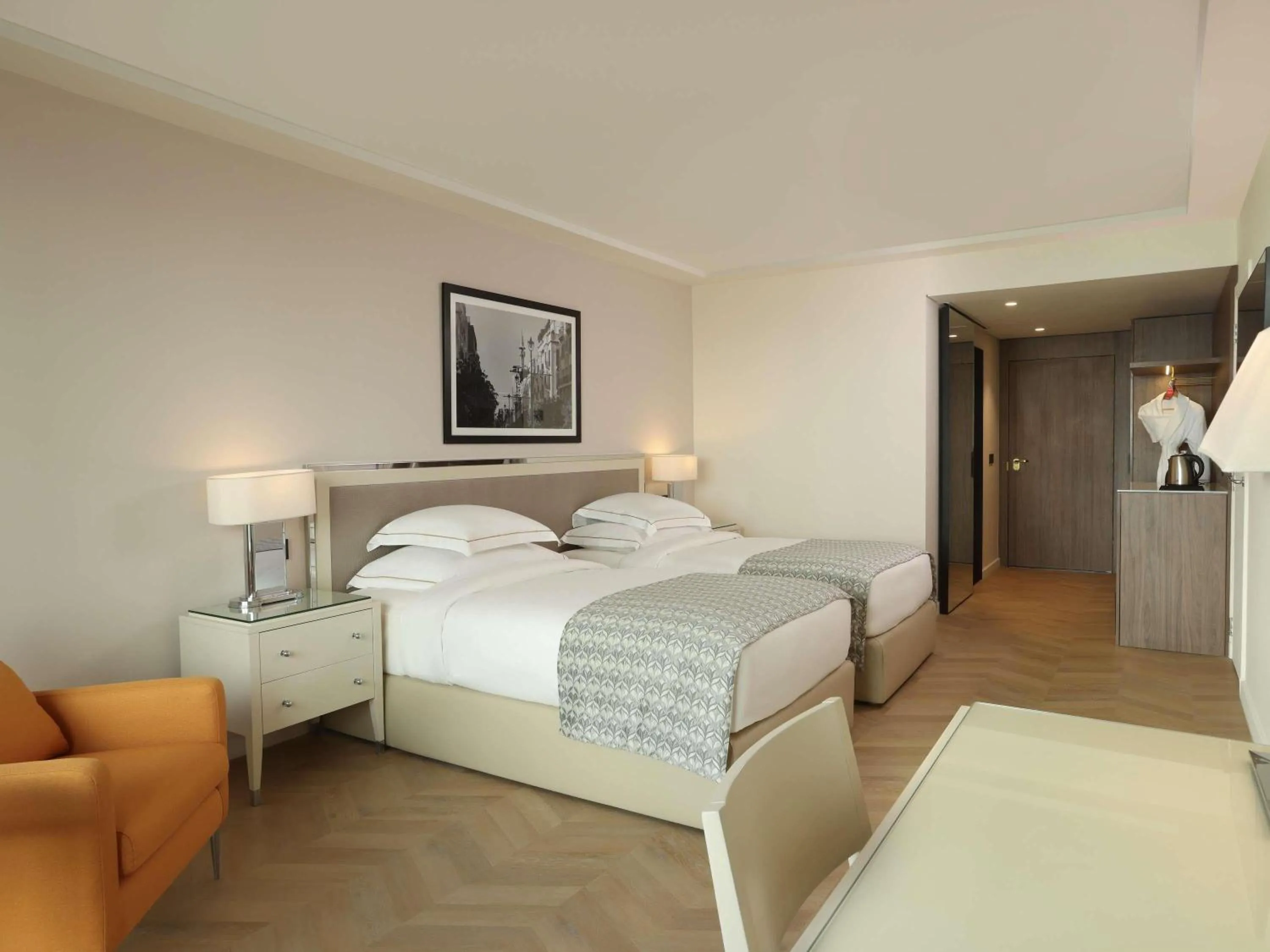 Bedroom, Bed in Mövenpick Hotel Beirut