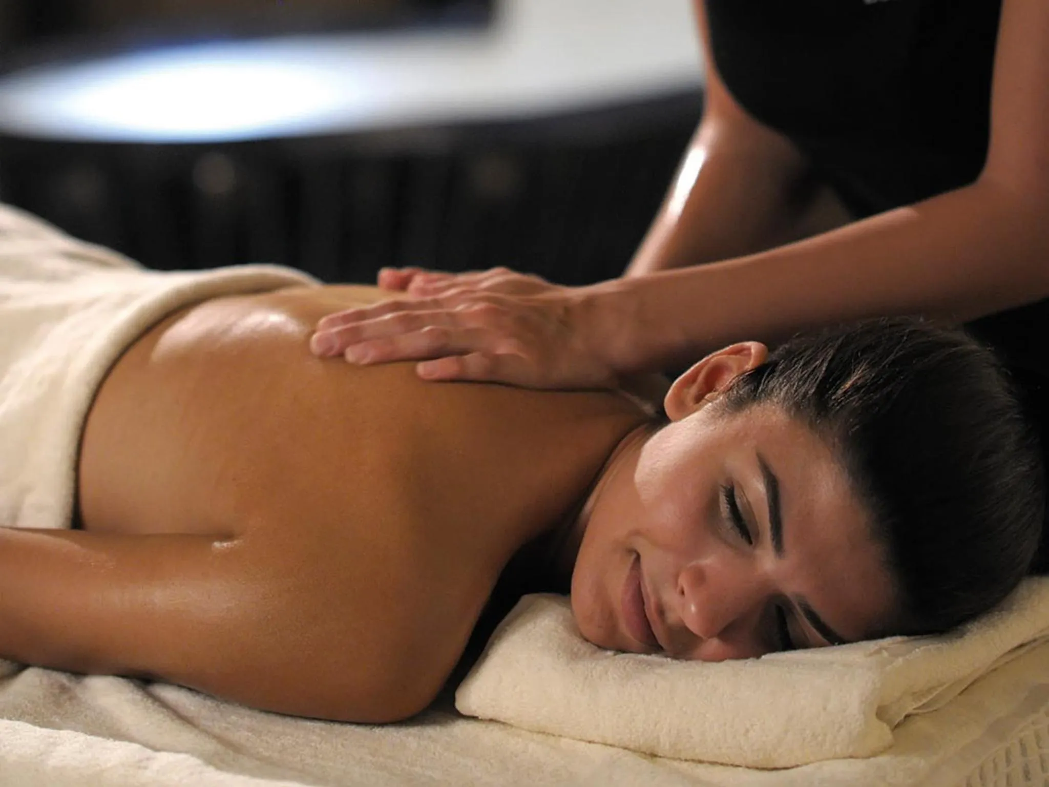Massage in Mövenpick Hotel Beirut