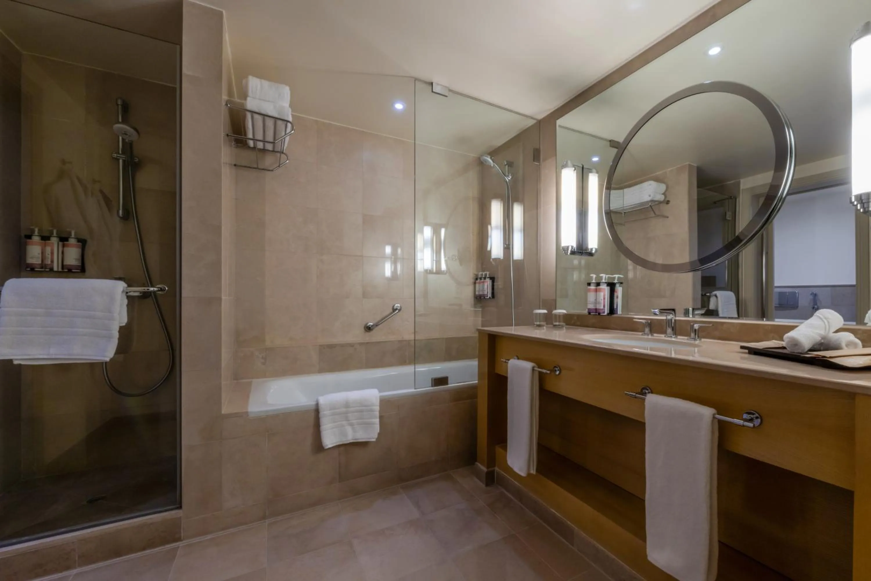 Bathroom in Mövenpick Hotel Beirut