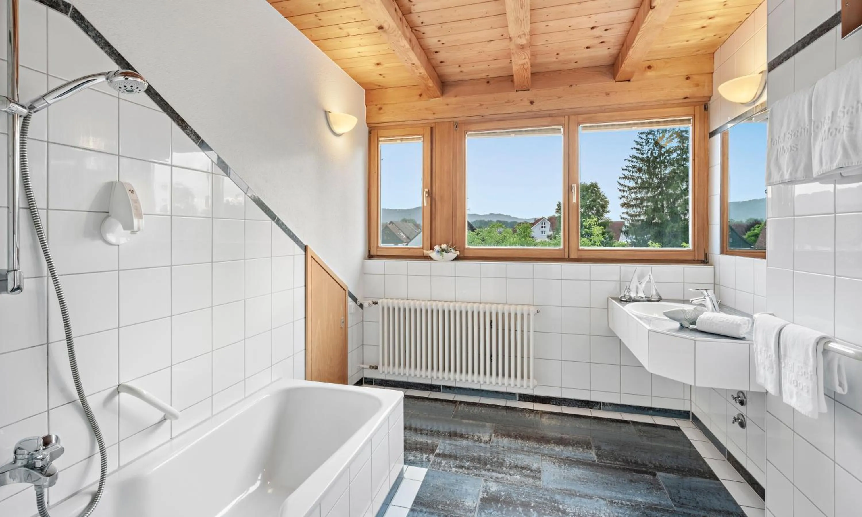 Bathroom in Gasthaus Schiff