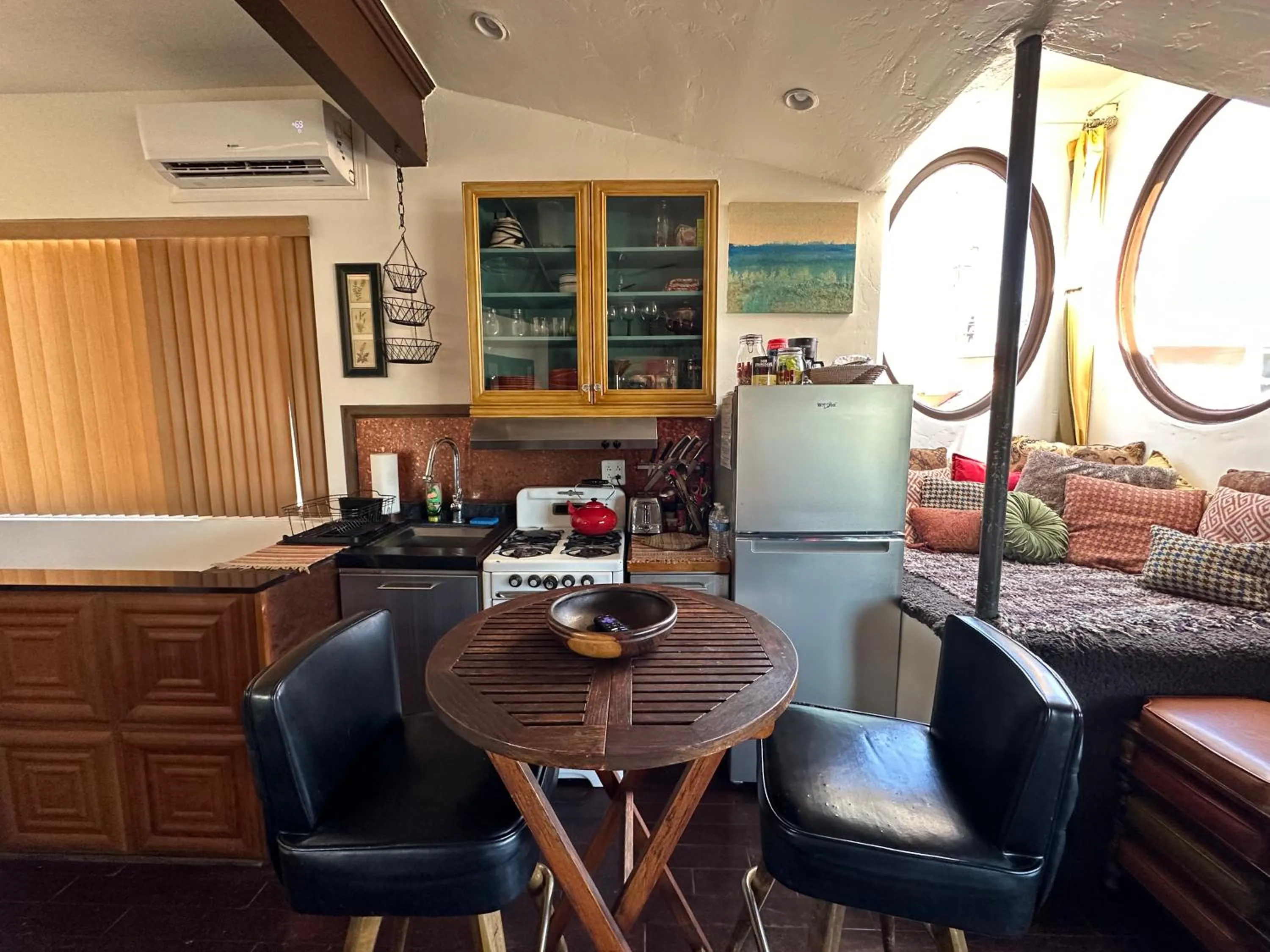 kitchen in The Rosemary