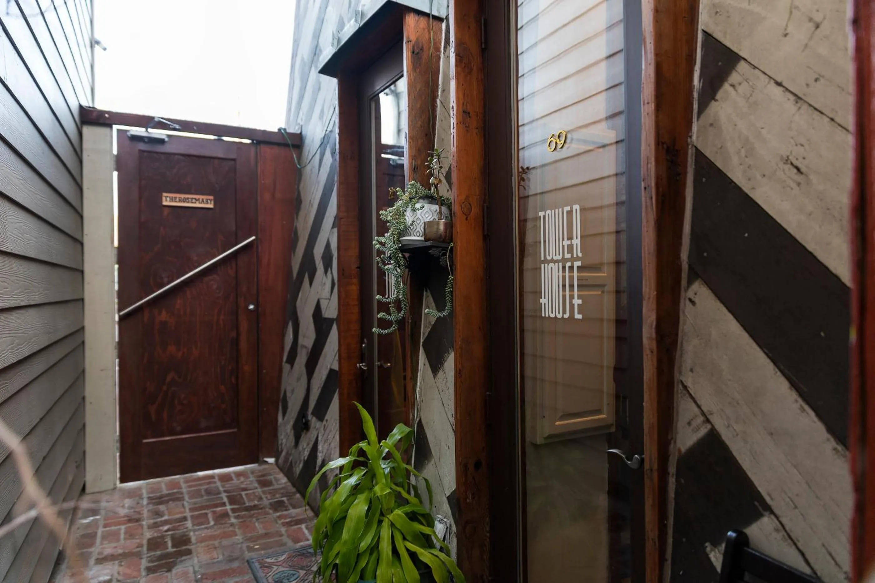 Facade/entrance in The Rosemary