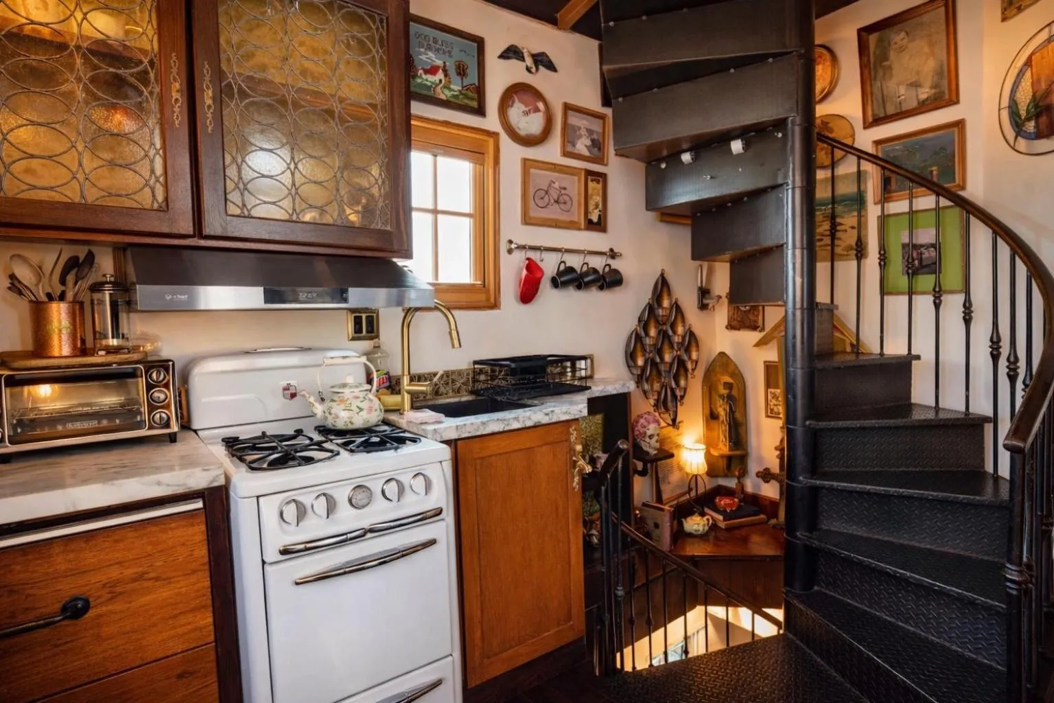 Kitchen or kitchenette in The Rosemary