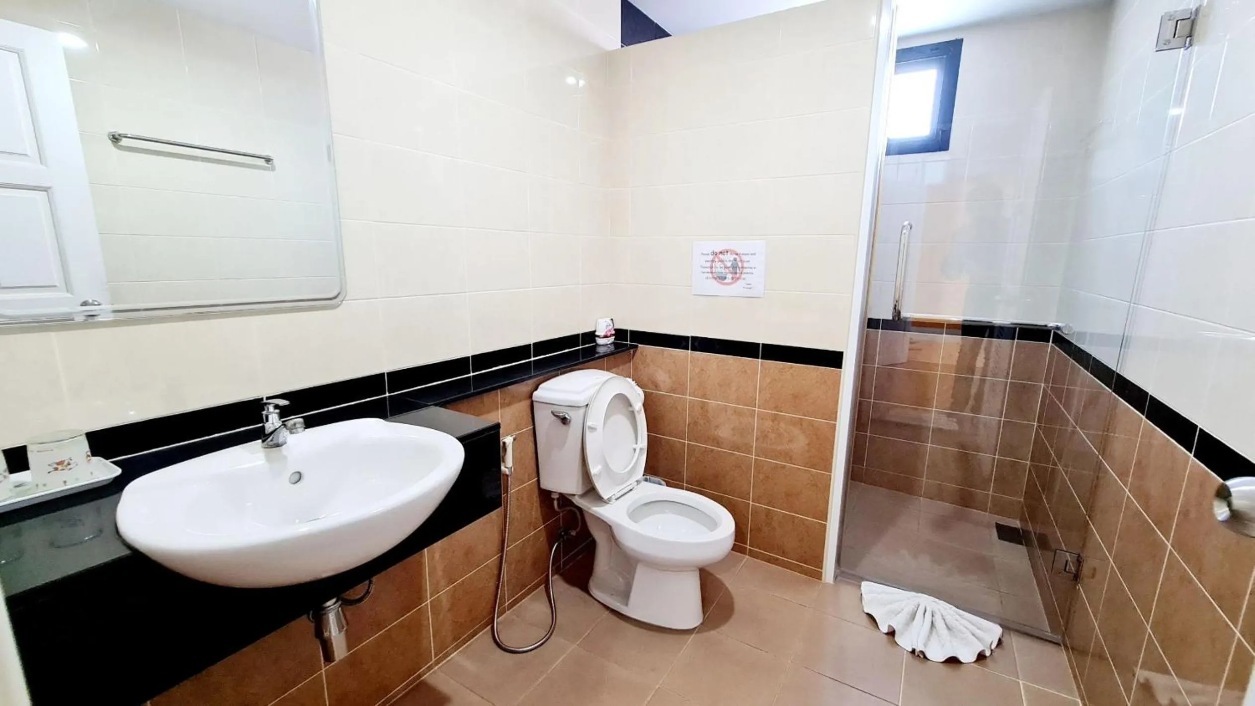 Bathroom in TP House at town