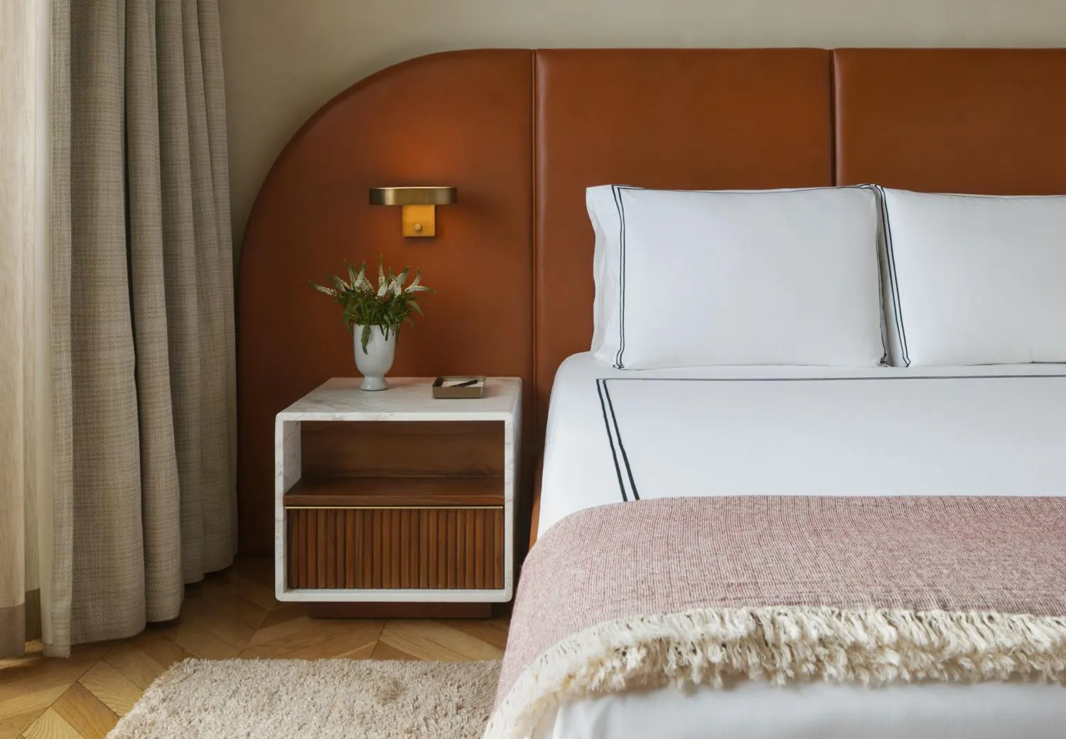 Bedroom, Bed in SIXTY Beverly Hills