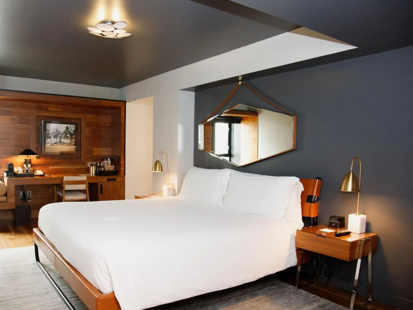 Bedroom, Bed in SIXTY Beverly Hills