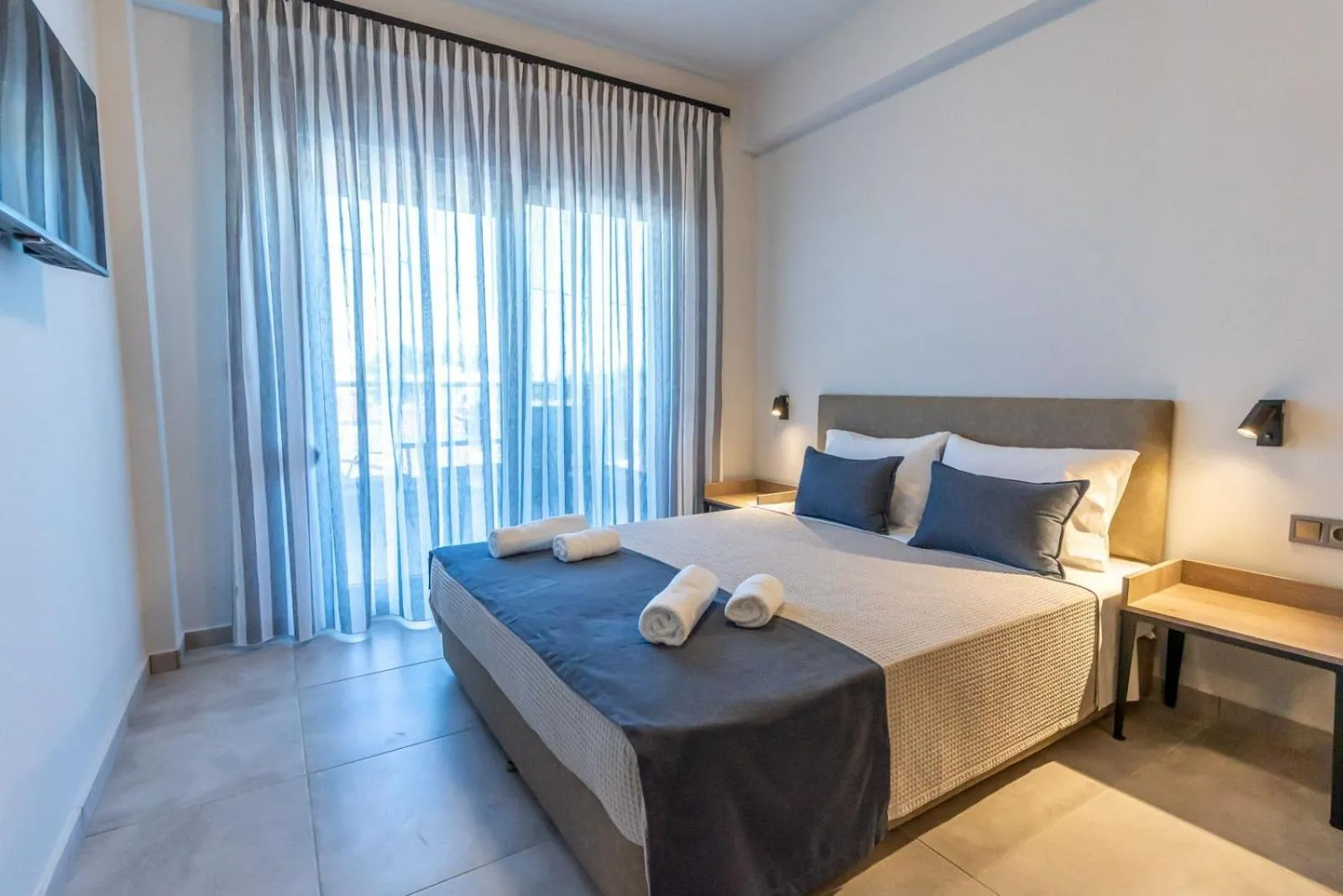 Bedroom, Bed in AURA APARTMENTS