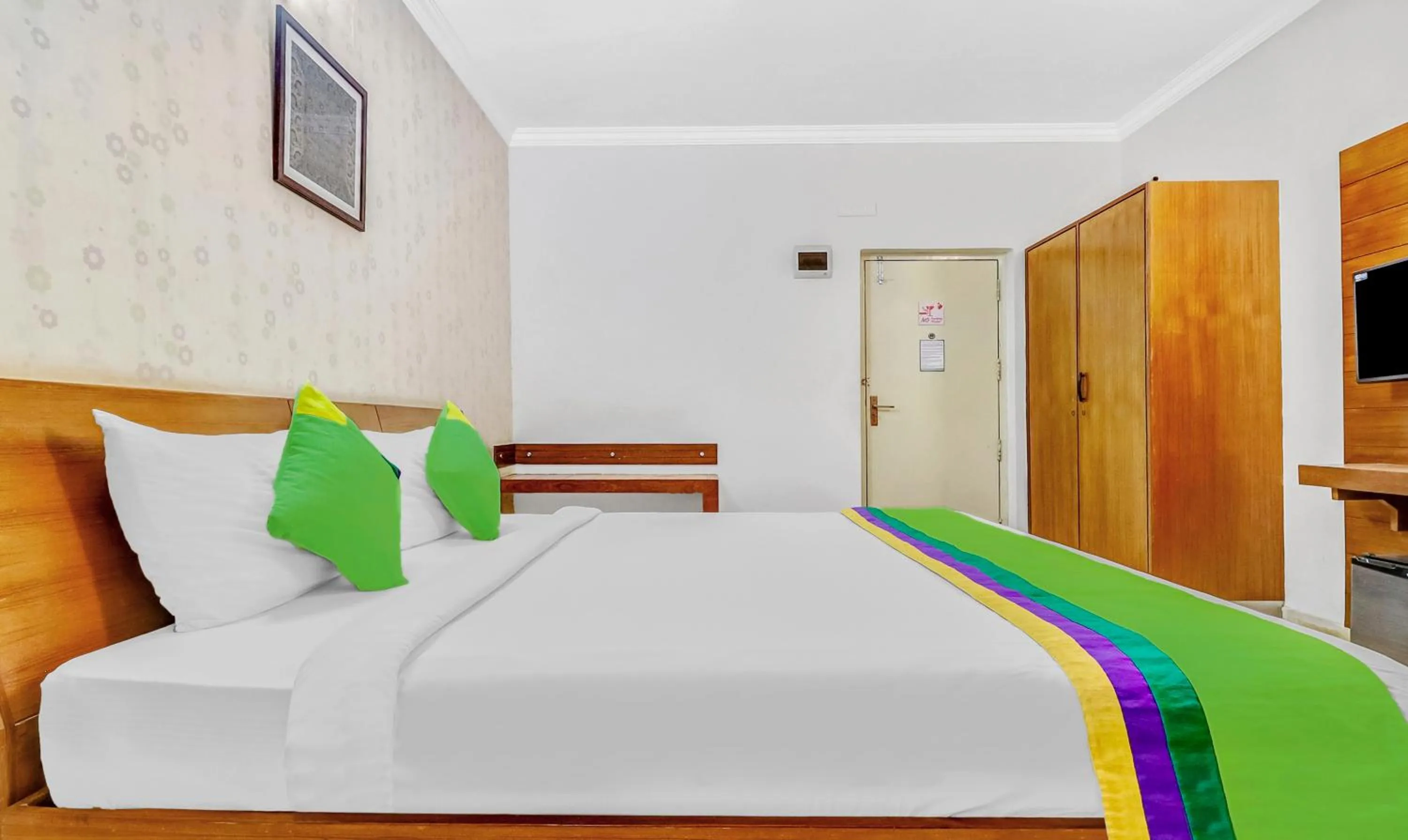 Bedroom, Bed in Treebo The Grand Skyla Marathahalli