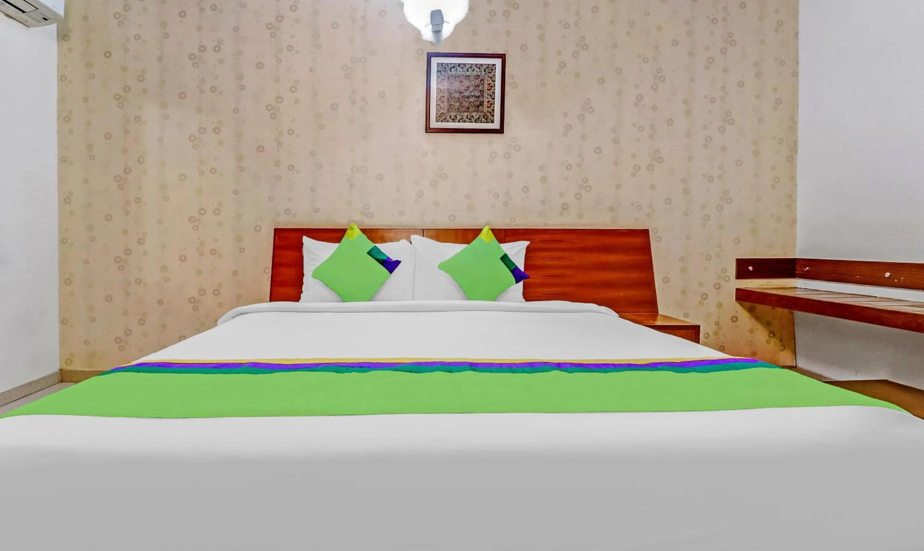 Bedroom, Bed in Treebo The Grand Skyla Marathahalli