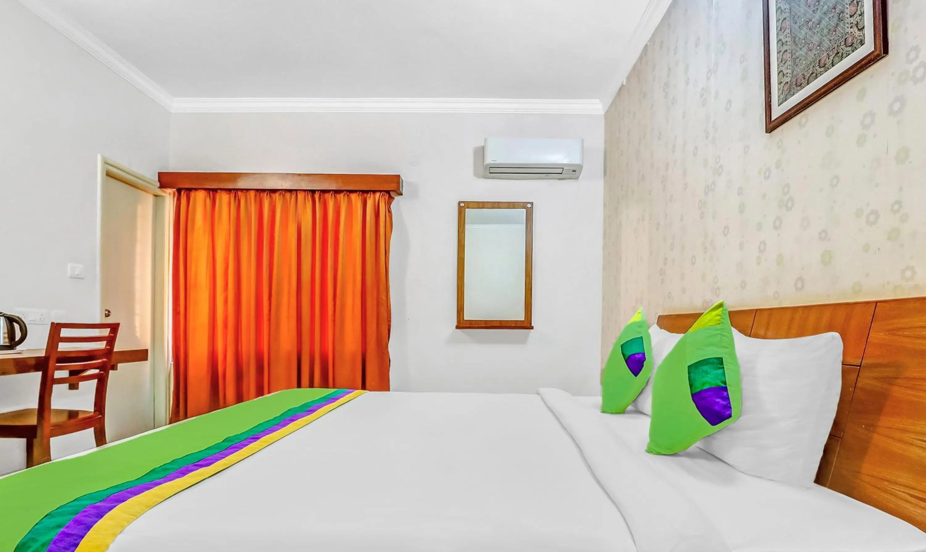 Bedroom, Bed in Treebo The Grand Skyla Marathahalli