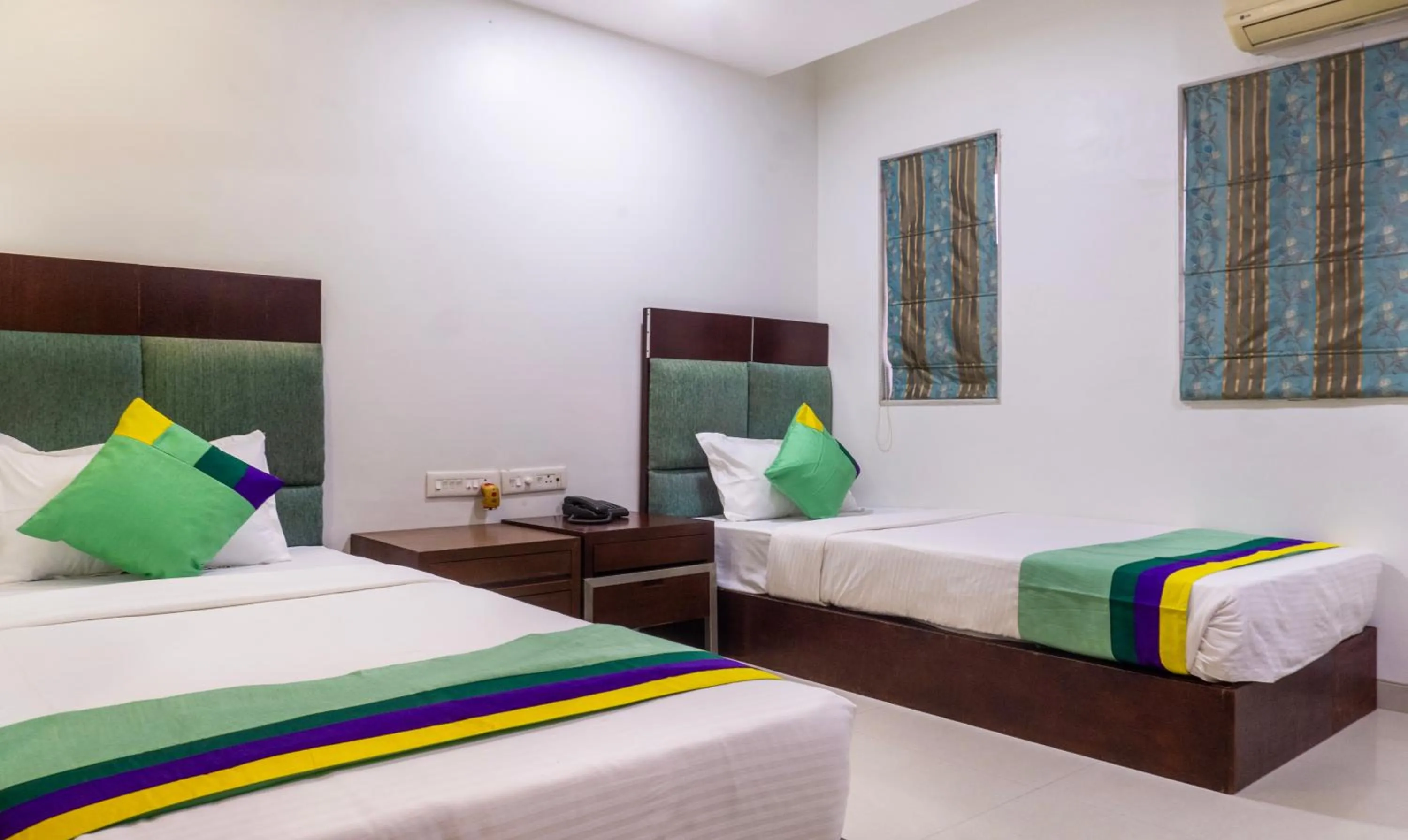 Bed in Treebo Bhairavee, Baner